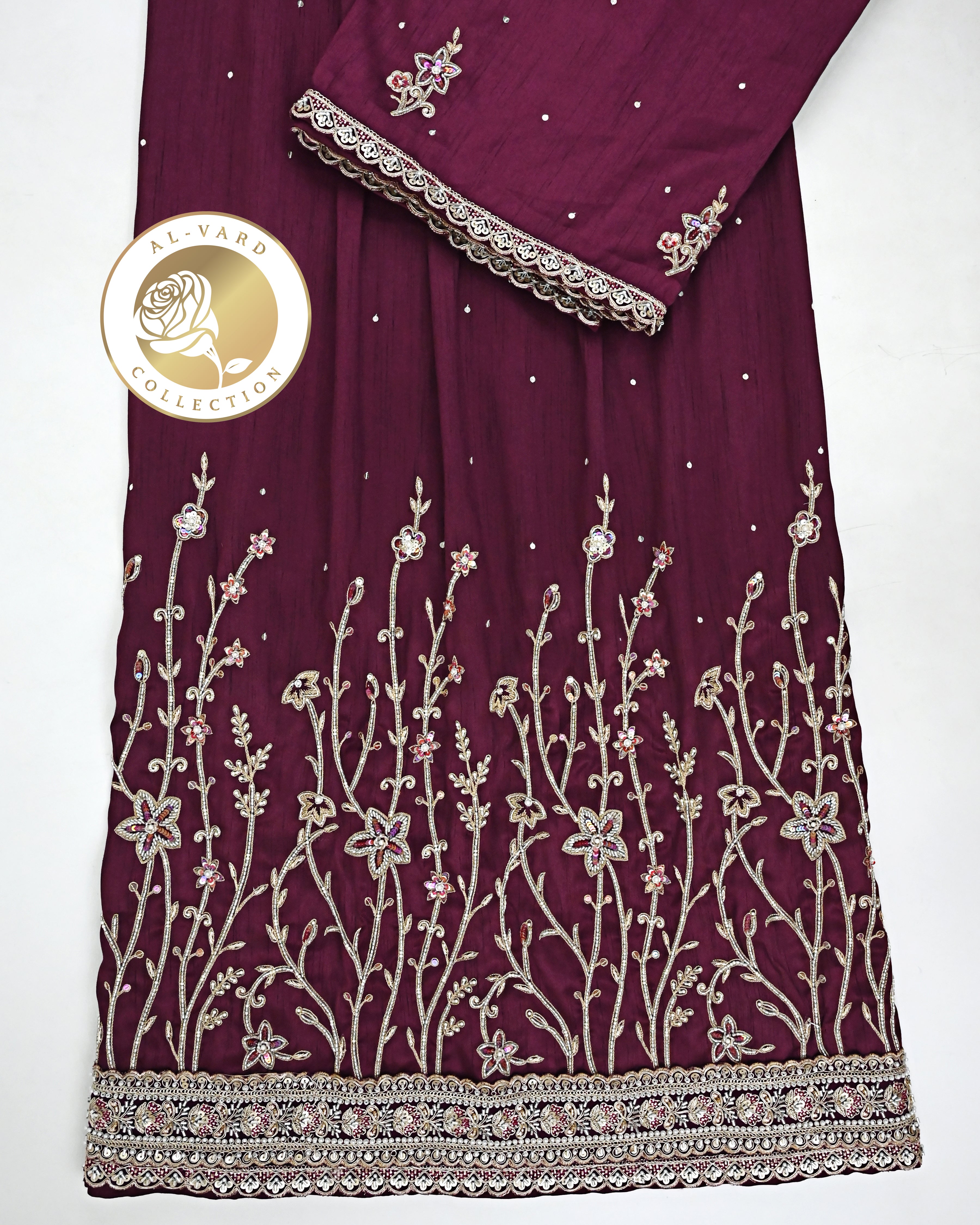 Burgundy Bridal Rida With Heavy Floral Aari Work & Heavy Lace