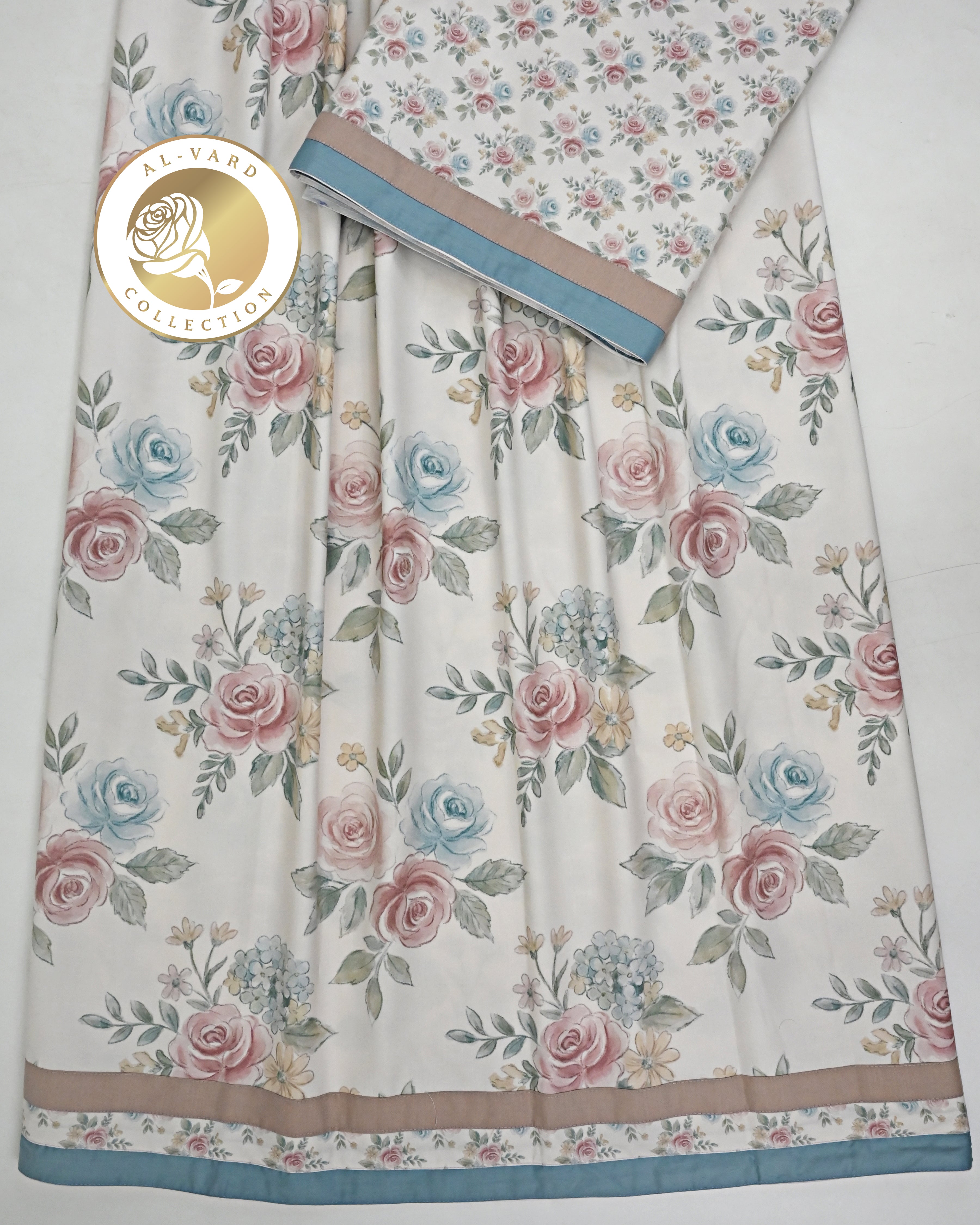 Ivory Base Smart Floral Rida With Smart Small Broad Print Design -1300/-