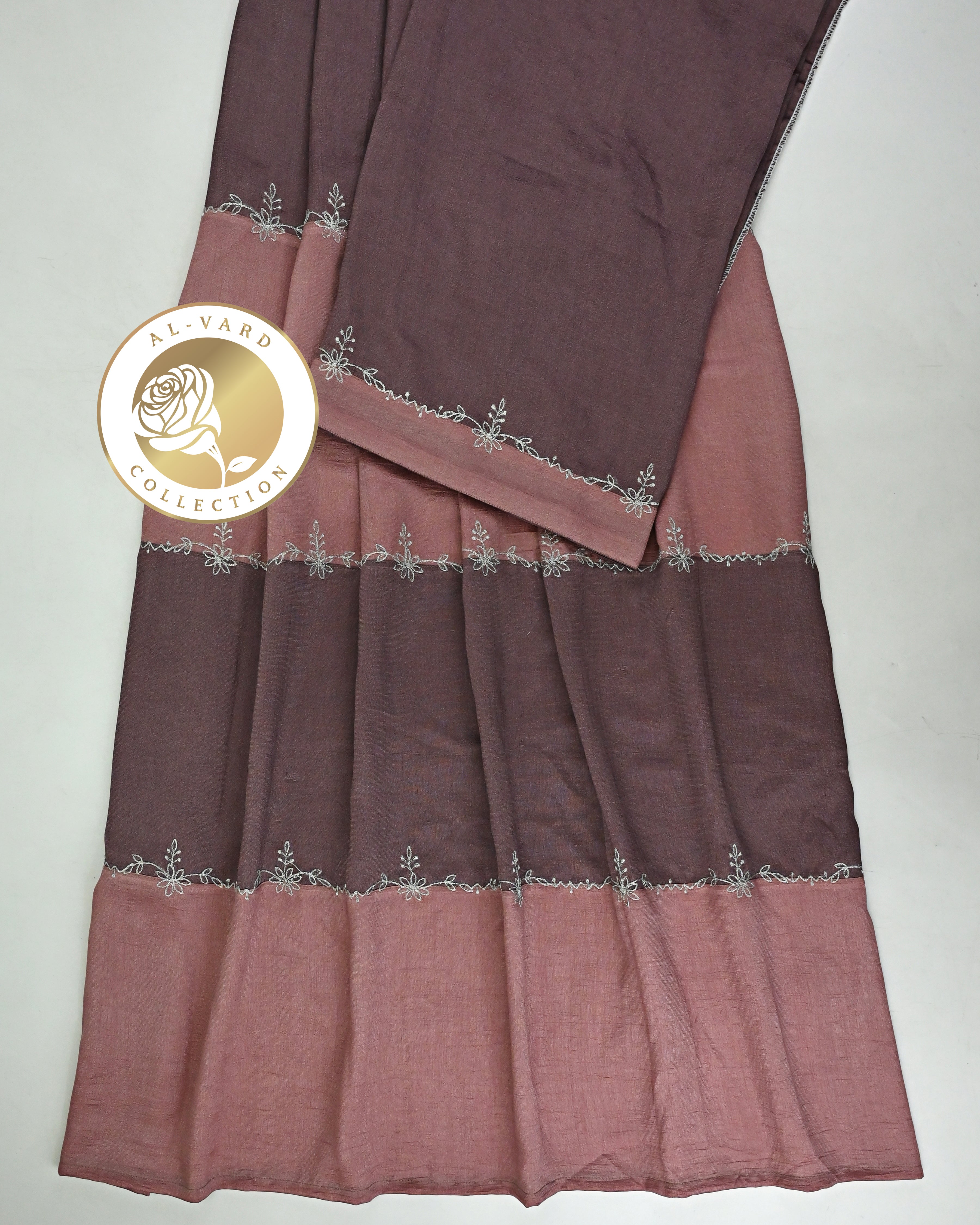 Plum to Dusty Rose Ombre 90 grm Silk Rida With Smart Border Work