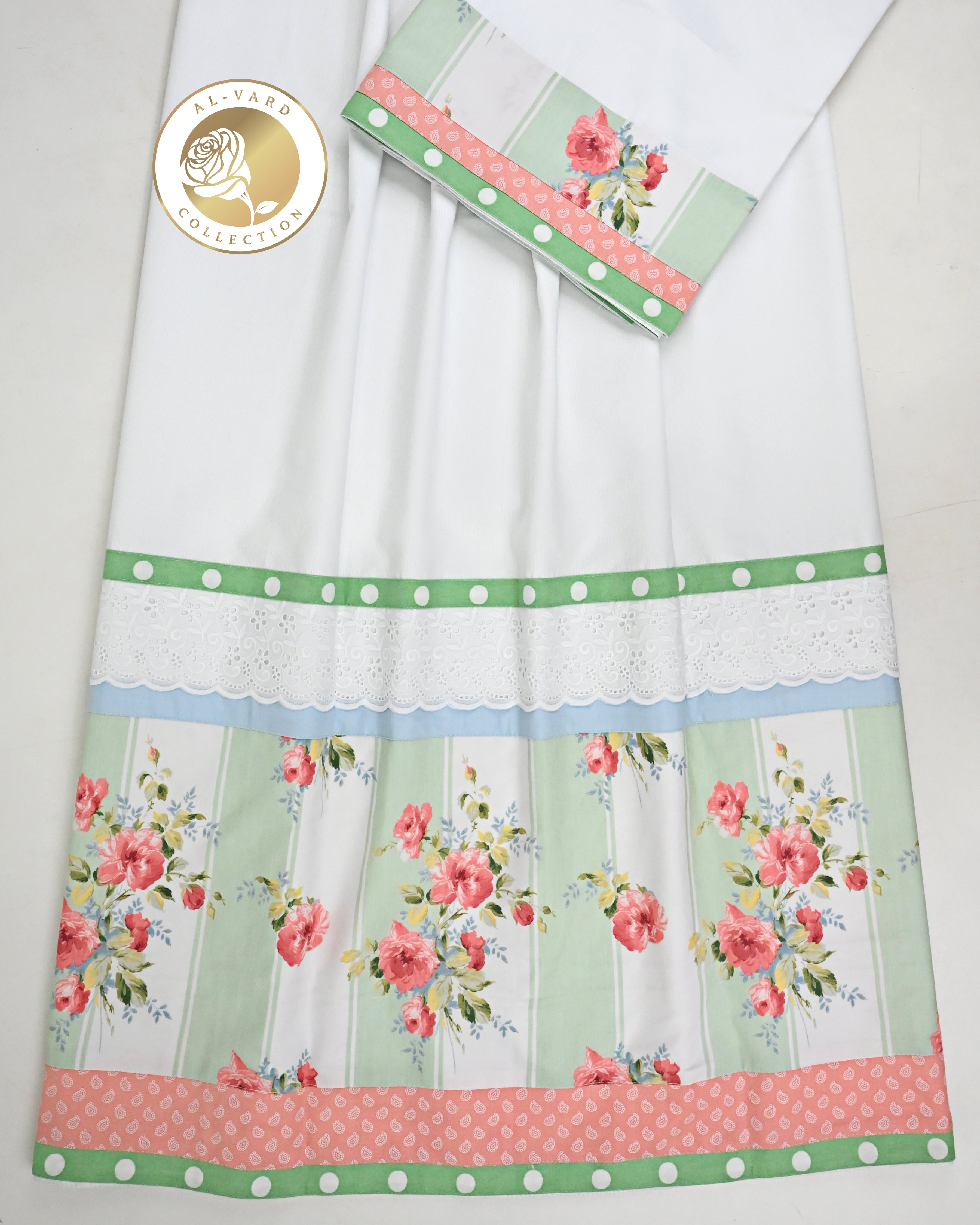 Milky White Rida With Smart Floral Printed Panel & Smart Lace