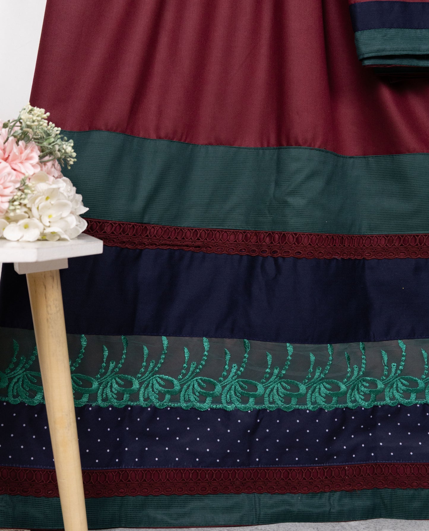 Burgundy Rida With Navy Blue Panel Green Lacing & Smart Panelling