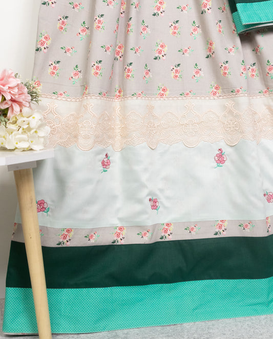 Light Grey Rose Print Rida With Smart Panel & Smart Embroidery Floral