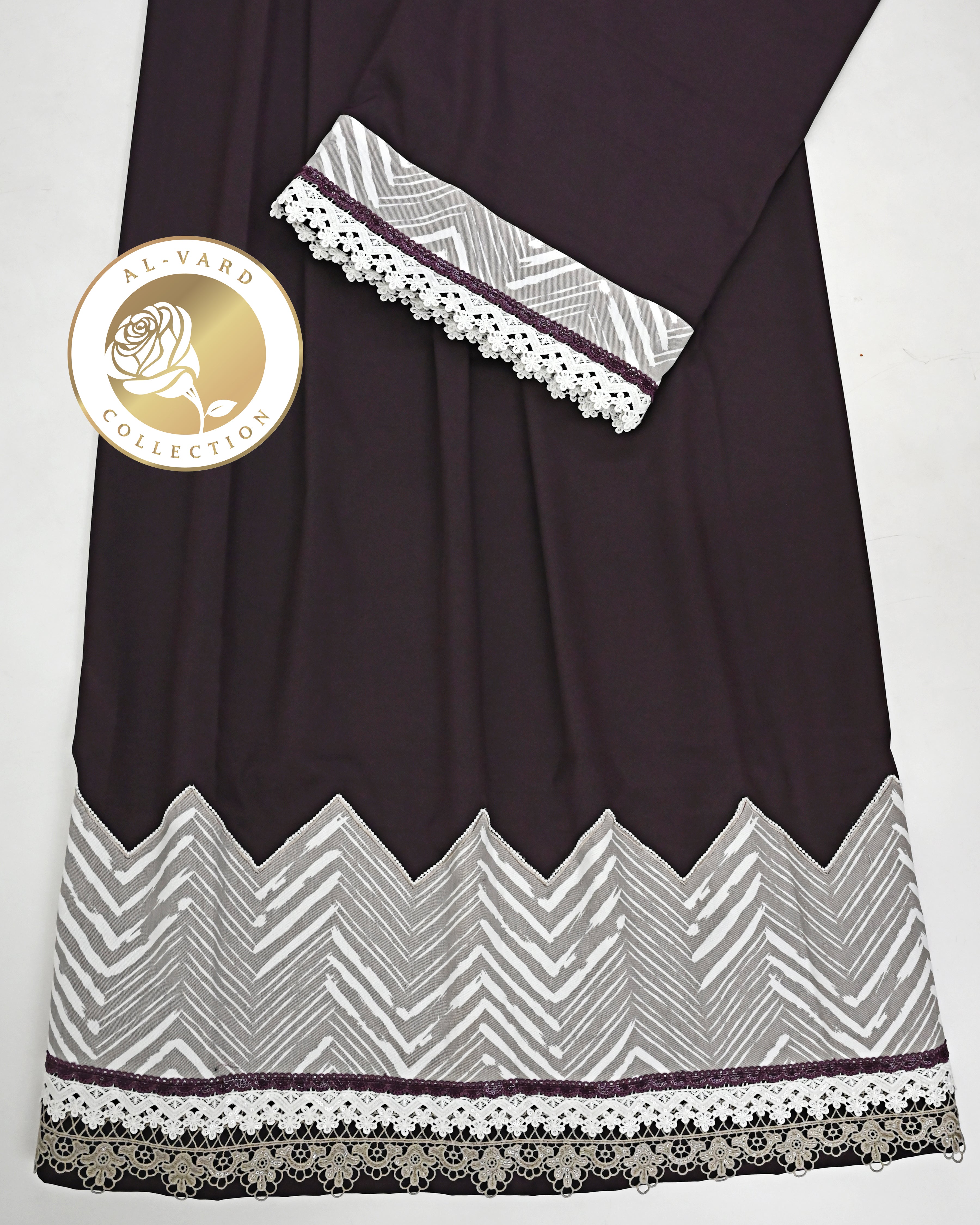 Dark Plum Rida With Smart Lace & Chevron Panel & Pearl Coding In Panel