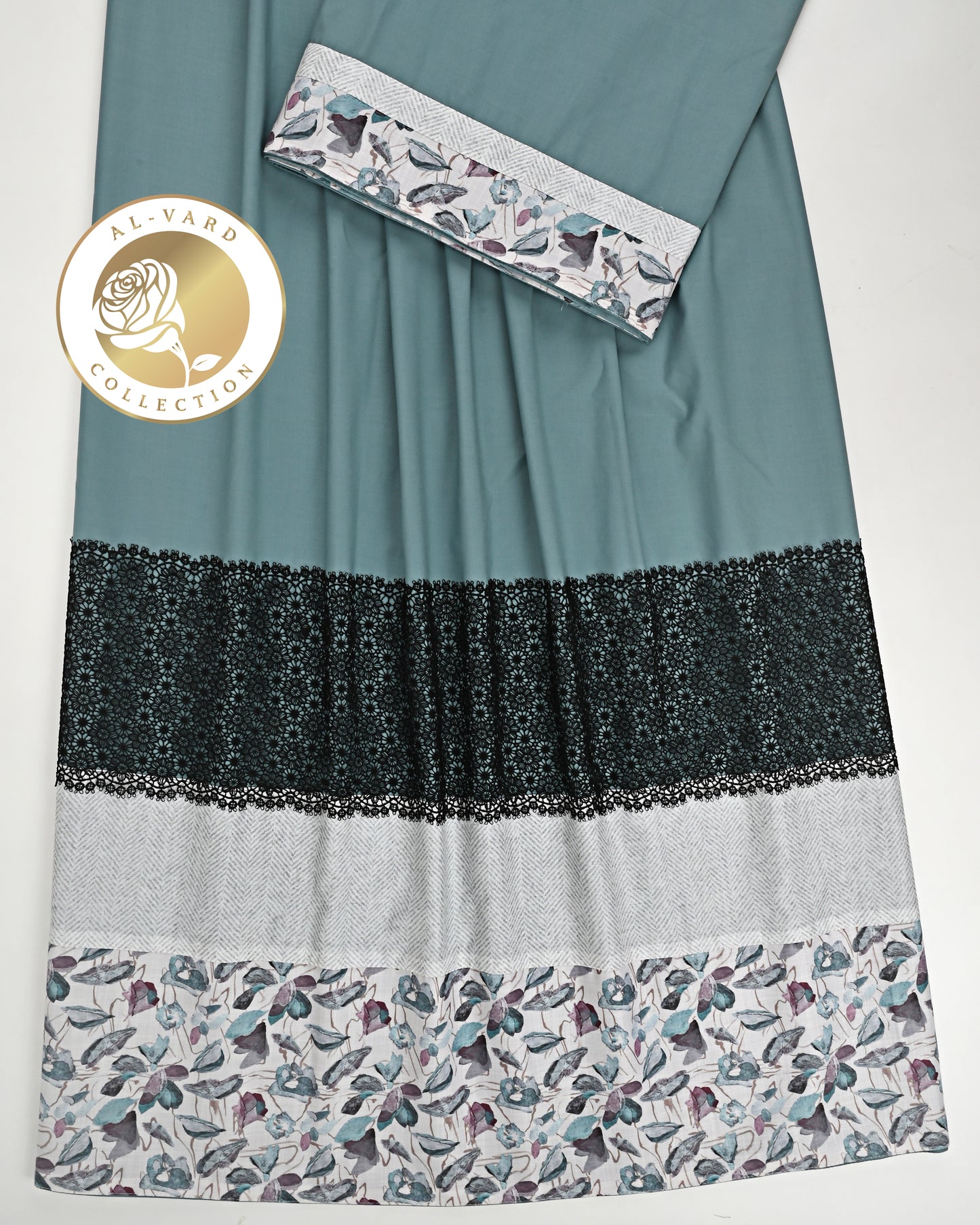 Teal Green Rida With Smart Black Lace & Smart Floral Panel