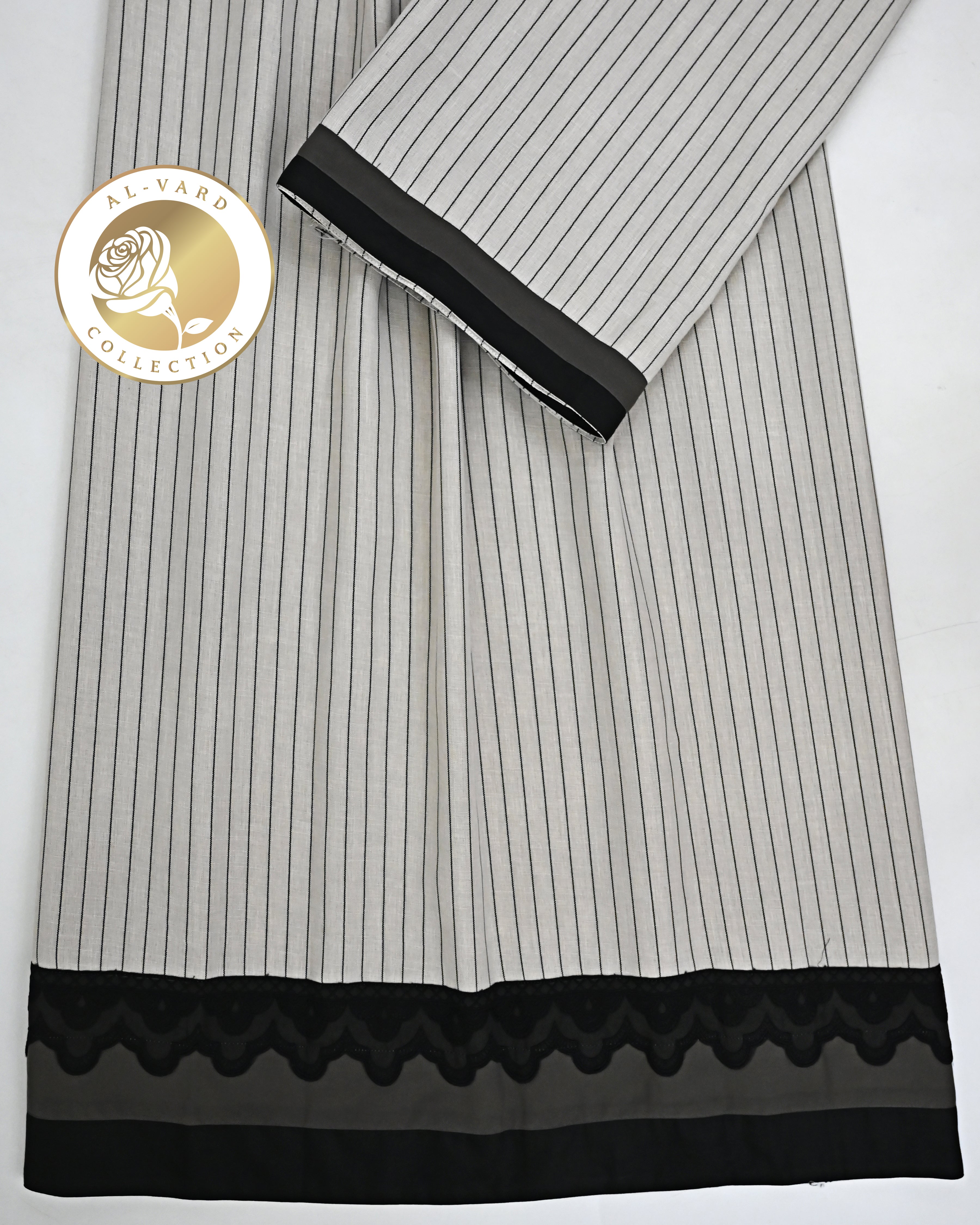 Oatmeal Base Charcoal Stripes Rida With Plain Dark Panel & Black Lace