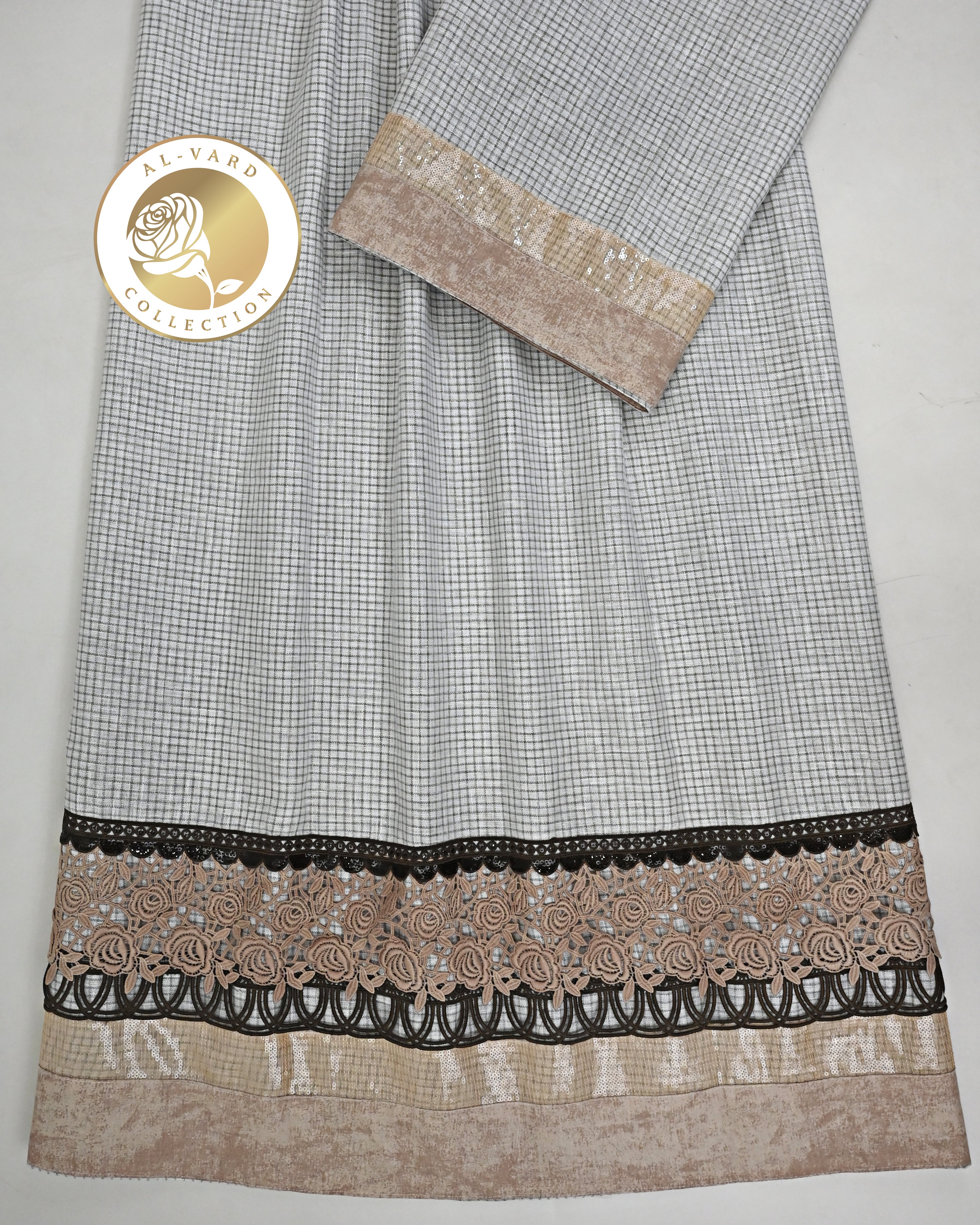 White Base Checks Heavy Material Rida With Smart Shining Lace & Smart Panel -1950/-
