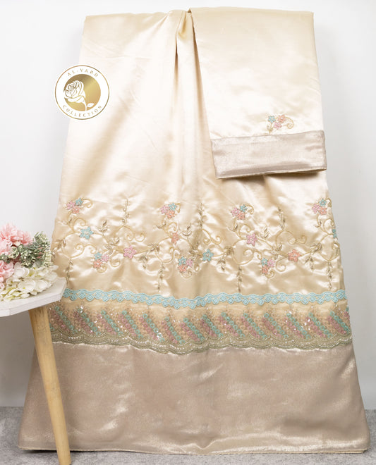 Light English Gold Rida With Golden Panel Heavy Look Lace & All Over Aari Work Border