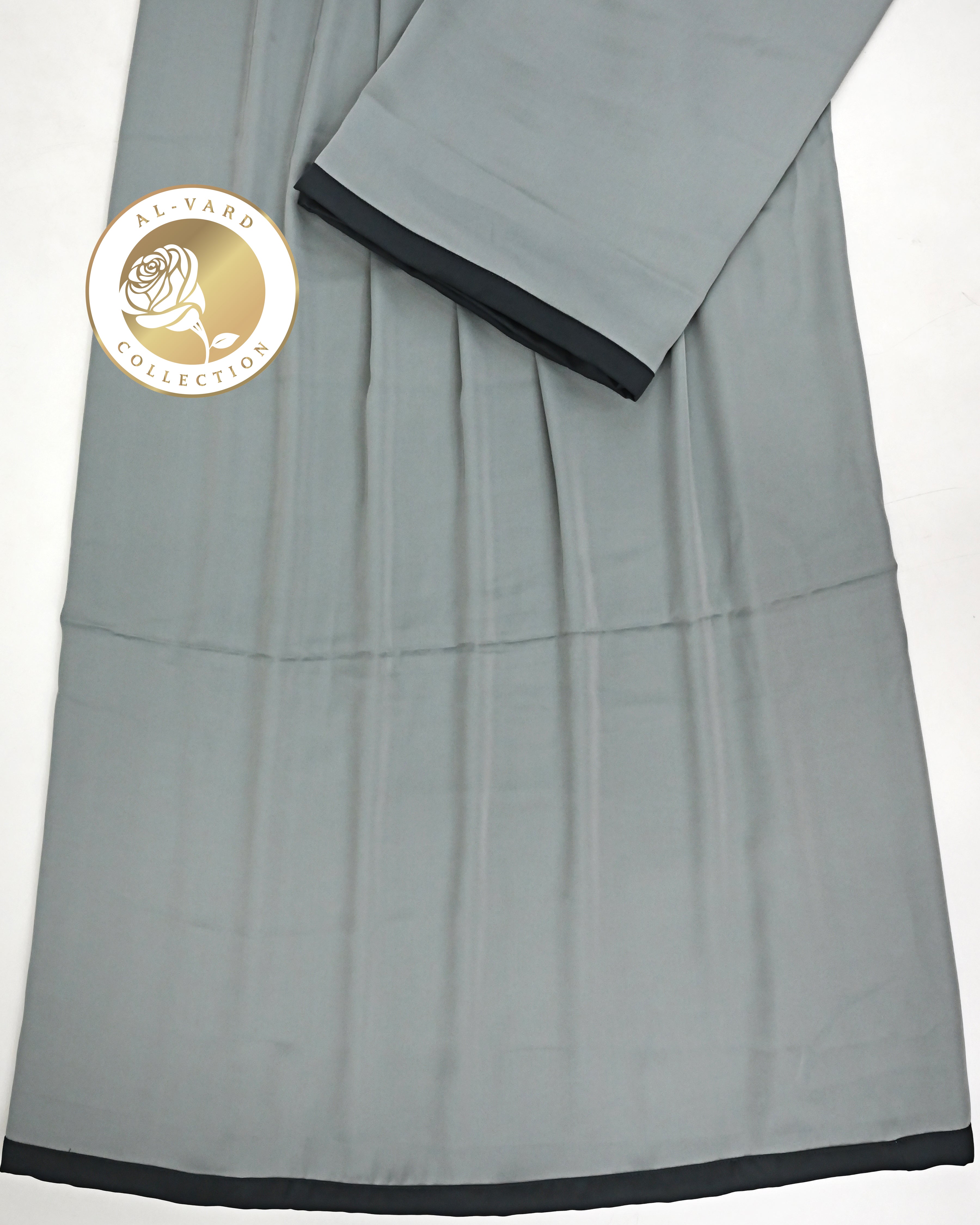 Cool Grey Ohbat Abaya Rida With Smart Black Patti