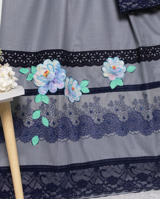 Grey Rida With Smart Dark Lacing & Floral Applique Work