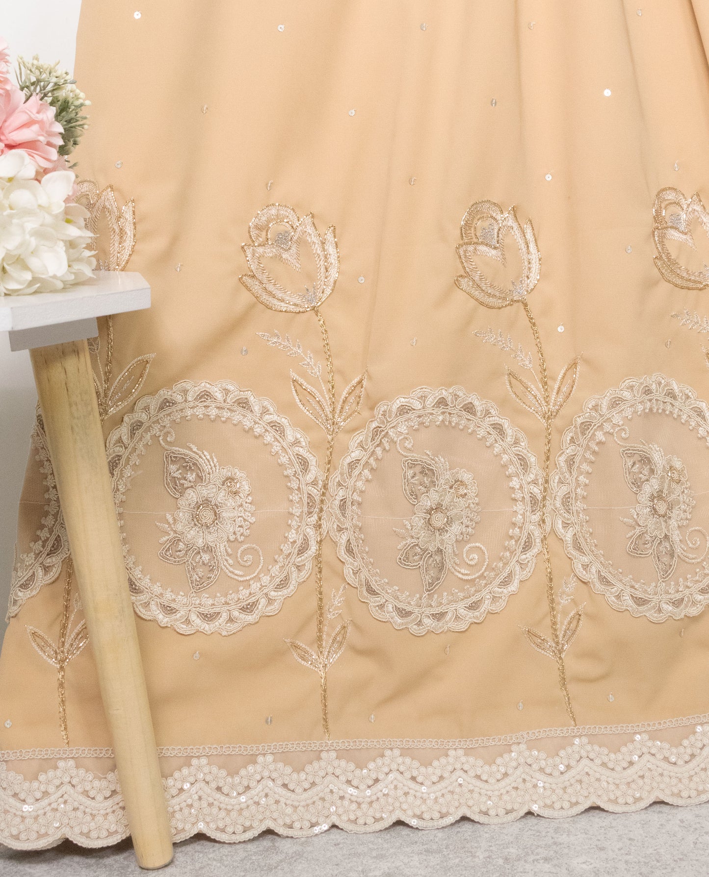 Beige Rida With Heavy Golden Aari Work & Floral Lace