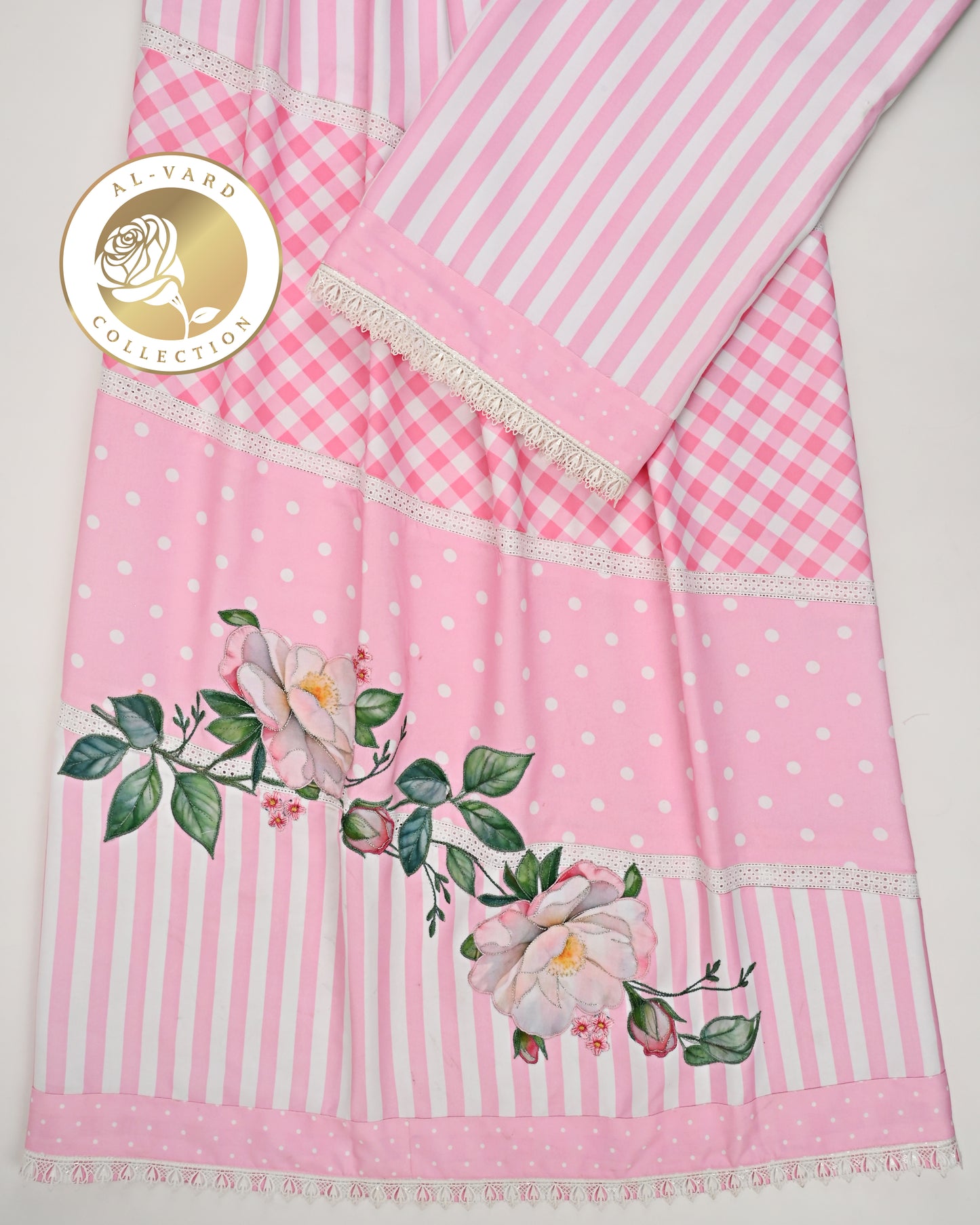 Baby Pink Checks Dots Lining Smart Pattern Rida With Floral Applique Work