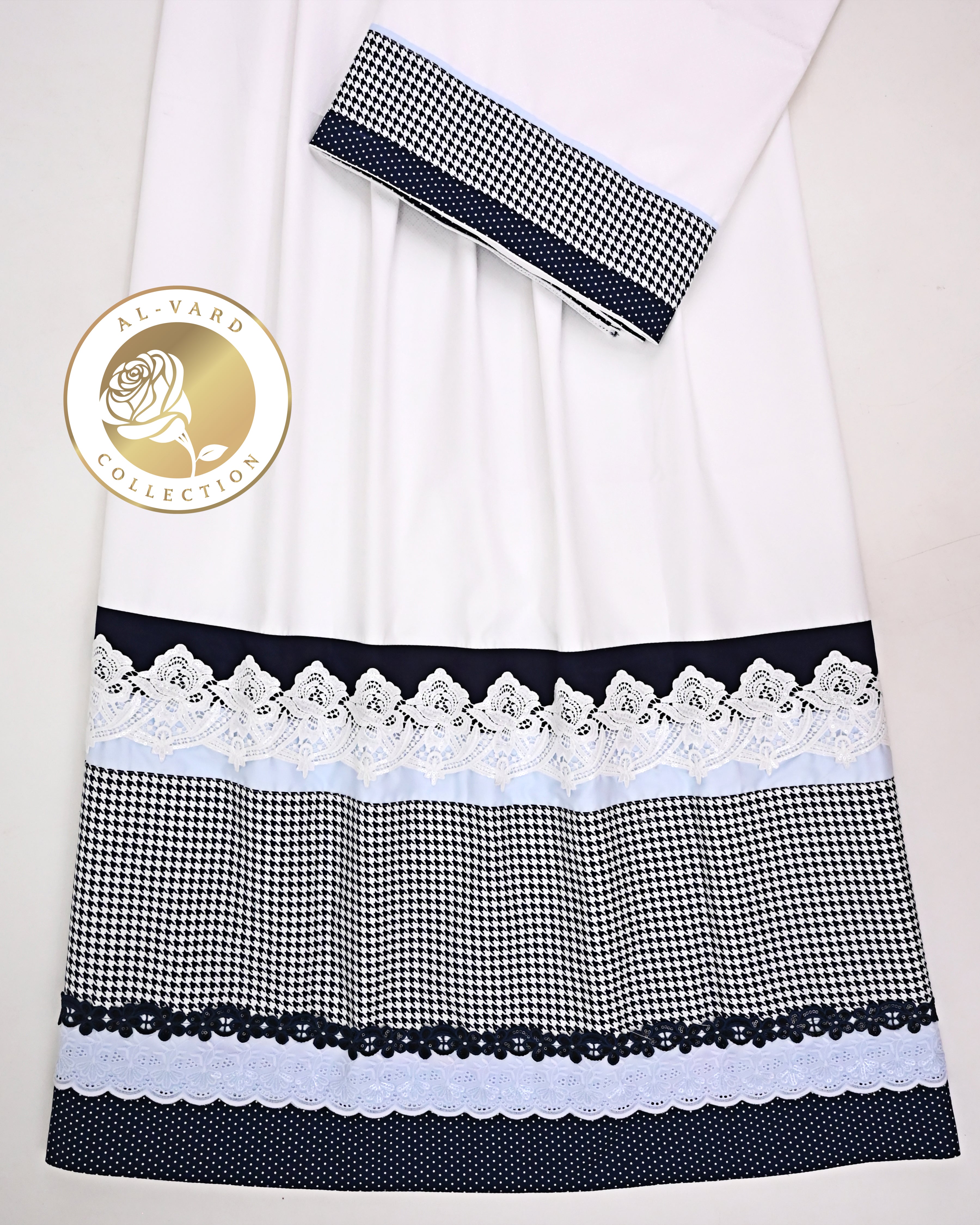 Milky White Rida With Smart Black & White Print Panel & Smart Lacing-2450/-