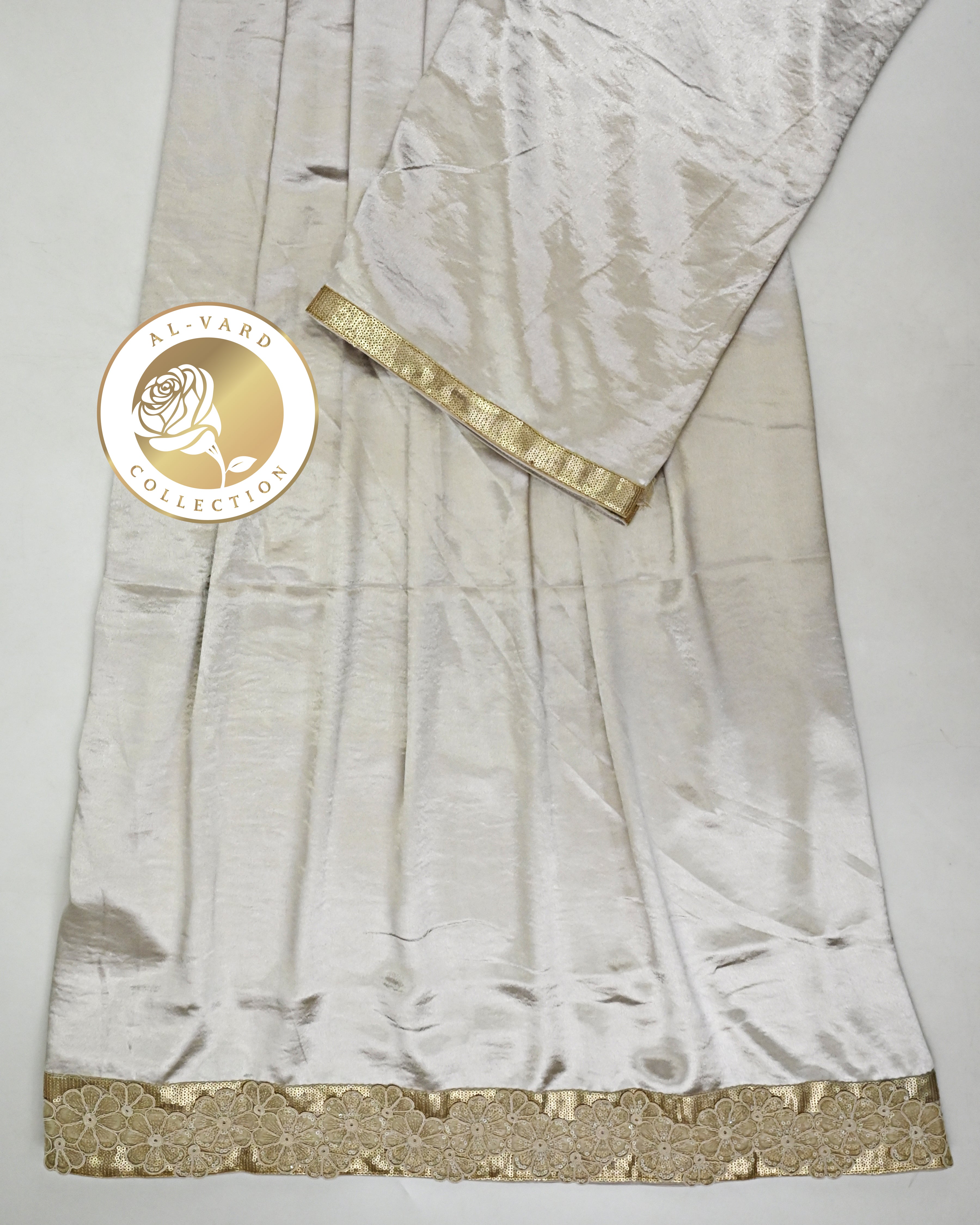 Platinum Milane Foil Shining Rida With Golden Floral Shining Lace