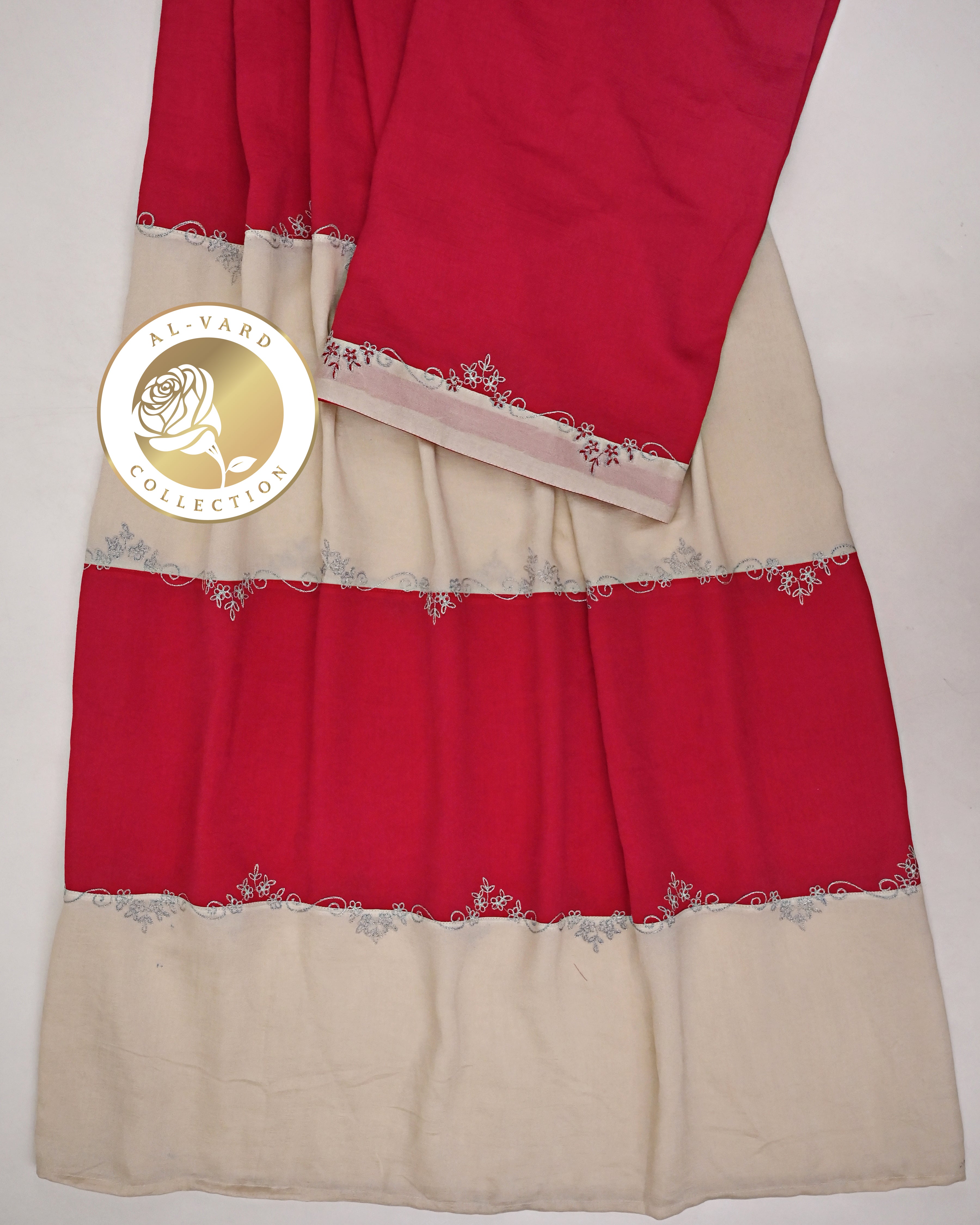 Cherry Red Beige 90 grm Silk Rida With Smart Panel & Floral Embroidery