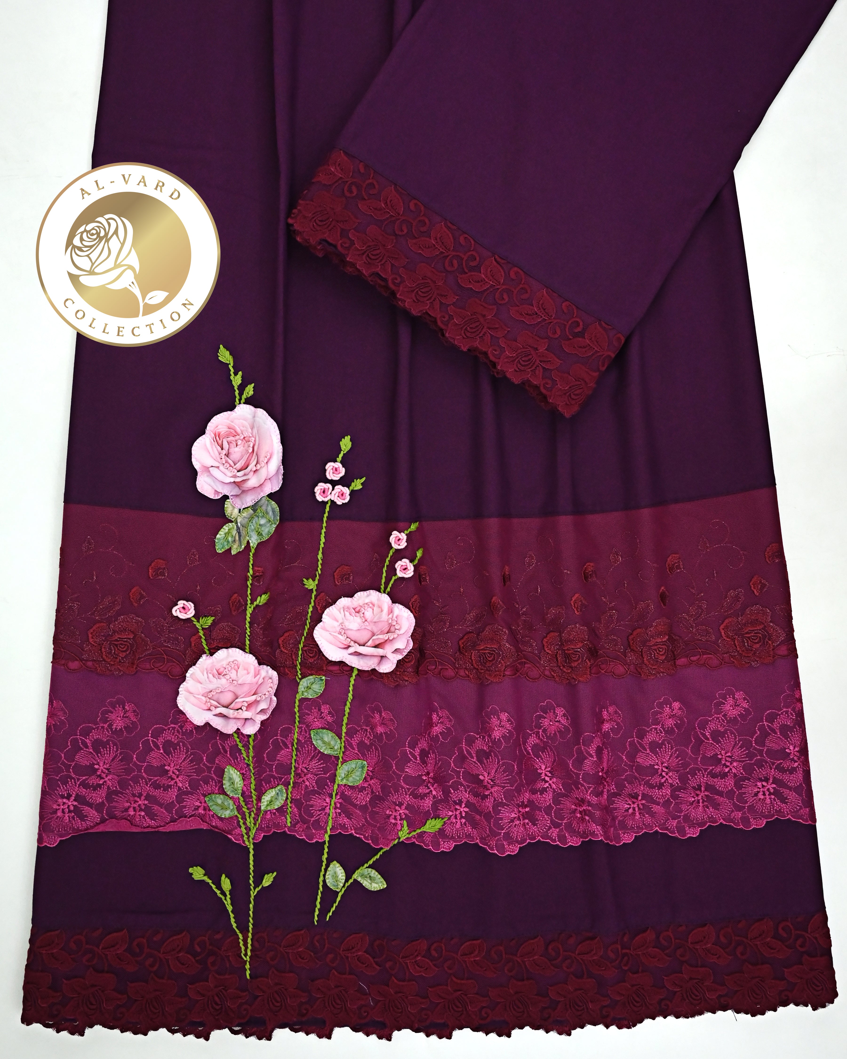 Deep Magenta Rida With Smart Dark Floral Lacing & Smart Floral Applique Work