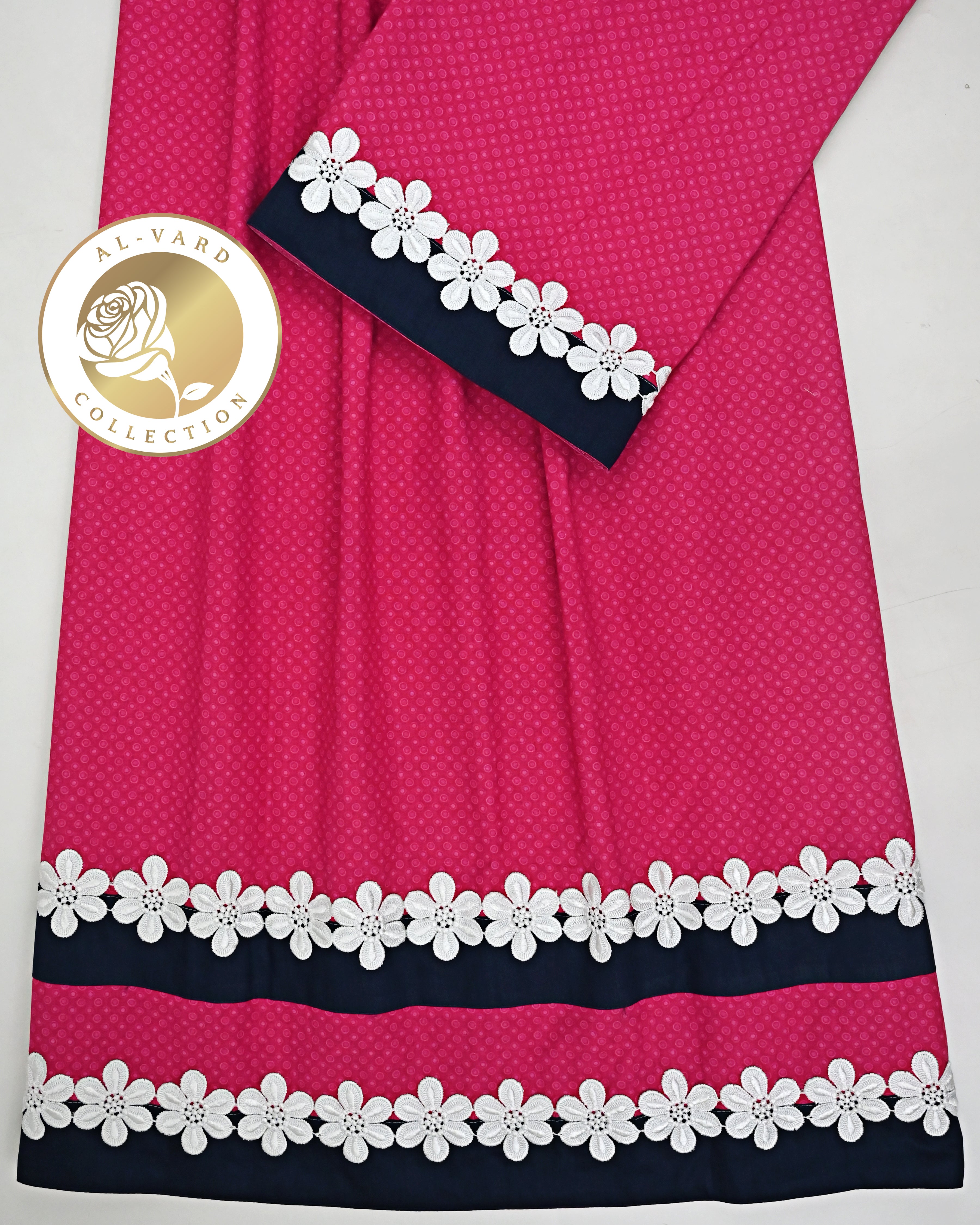 Hot Pink Self Print Rida With Floral Lace & Smart Dark Panel