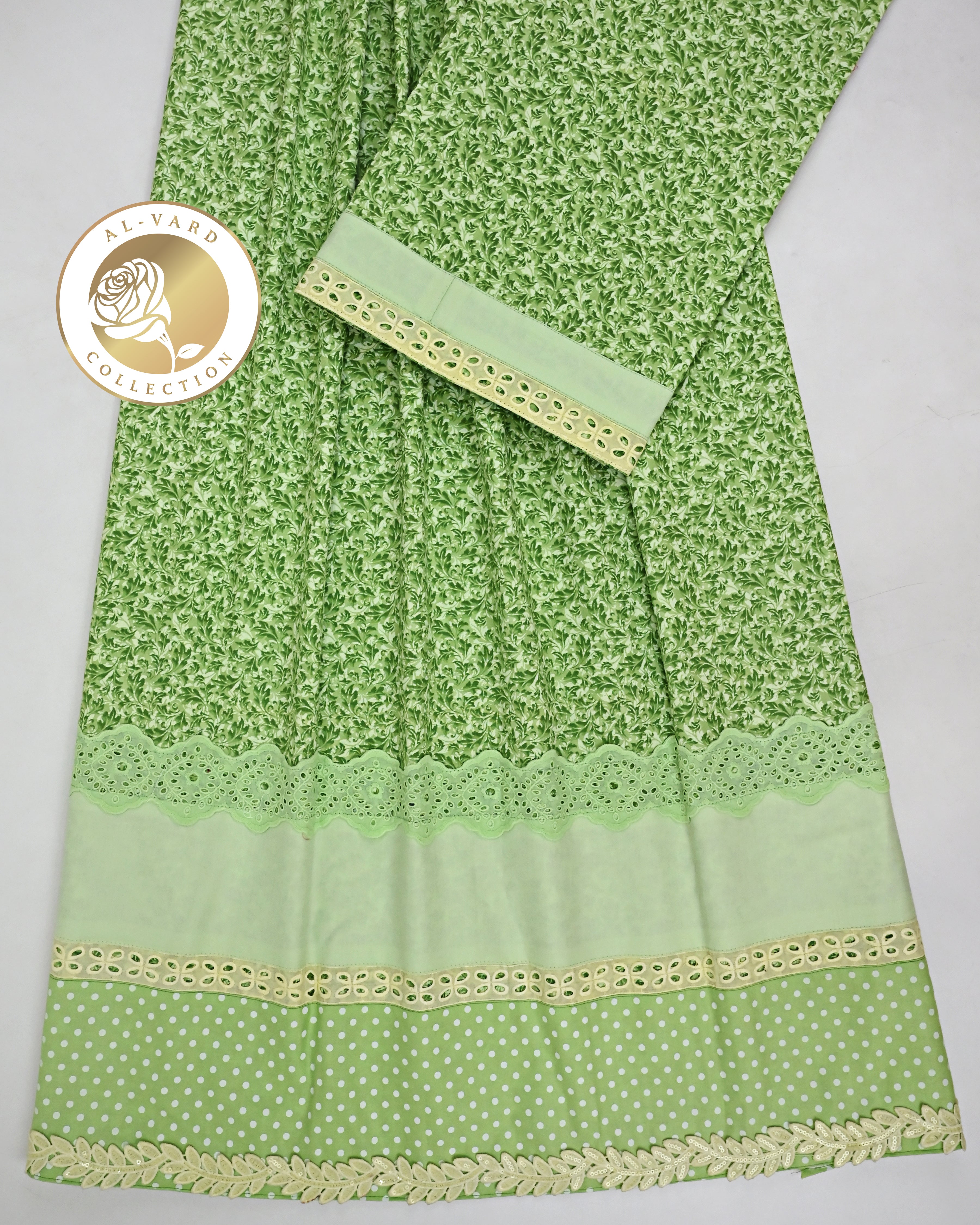 Apple Green Printed Rida With Smart Dots Plain Panel & Smart Lace