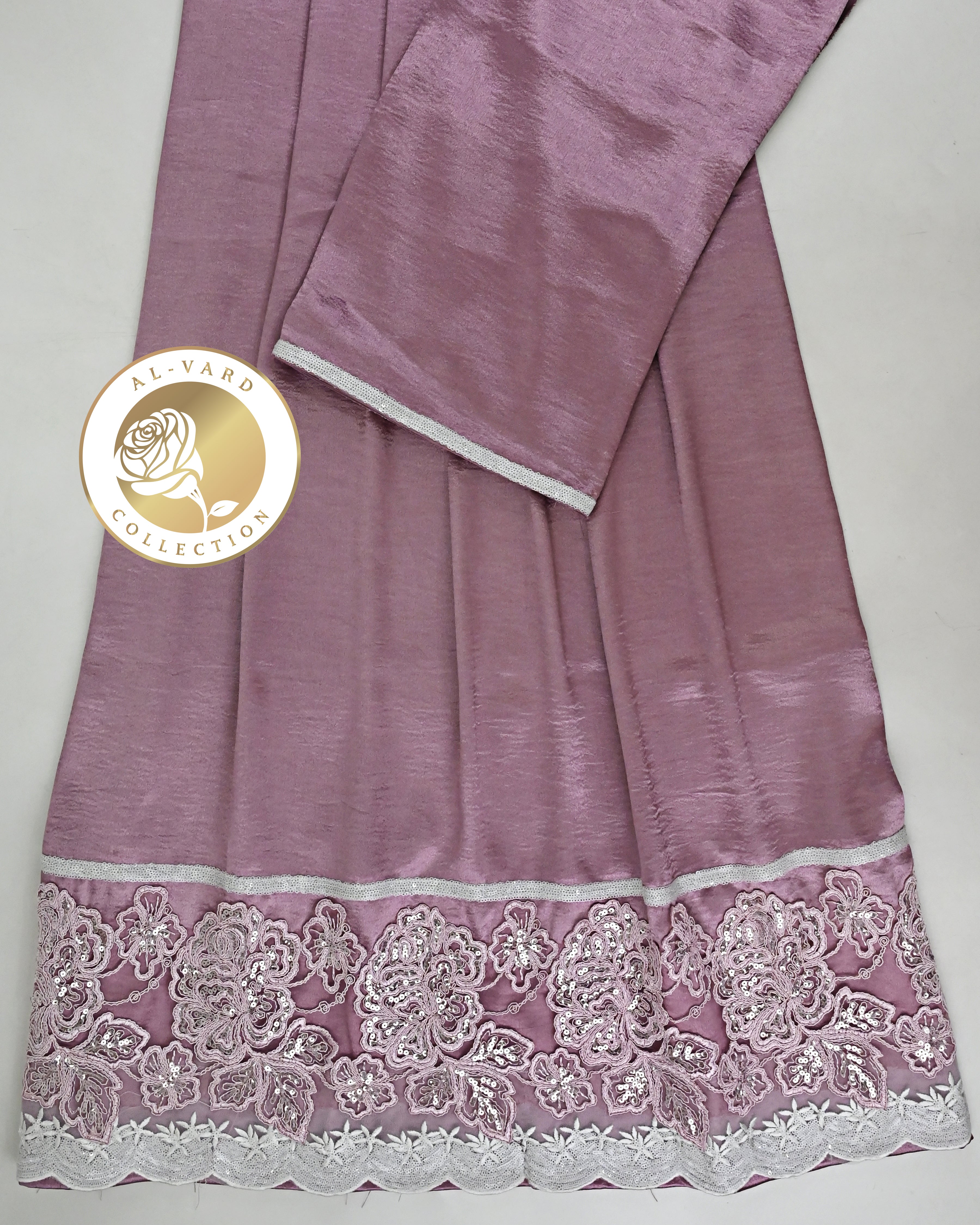 Lavendar Purple Milane Foil Rida With Heavy Look Golden Lace