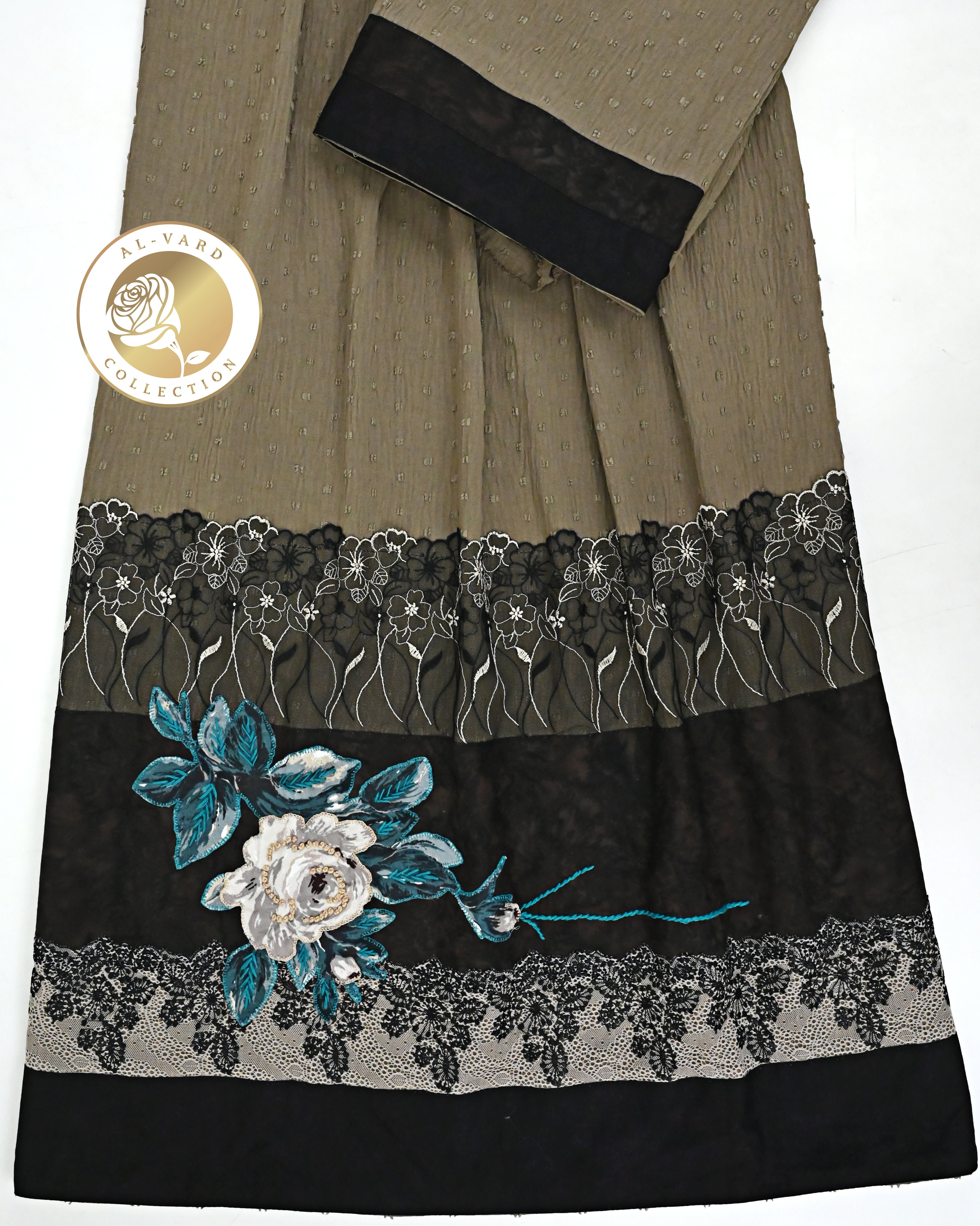 Olive Green Raffle Rida With Dark Floral Lacing Dark Panel & Floral Applique Work