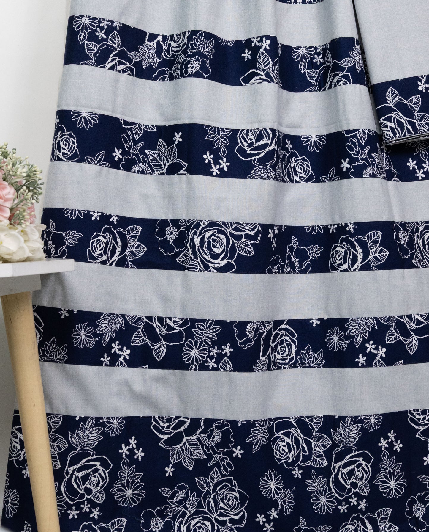 Light Grey Rida With Smart Navy Blue White Floral Print High Panel