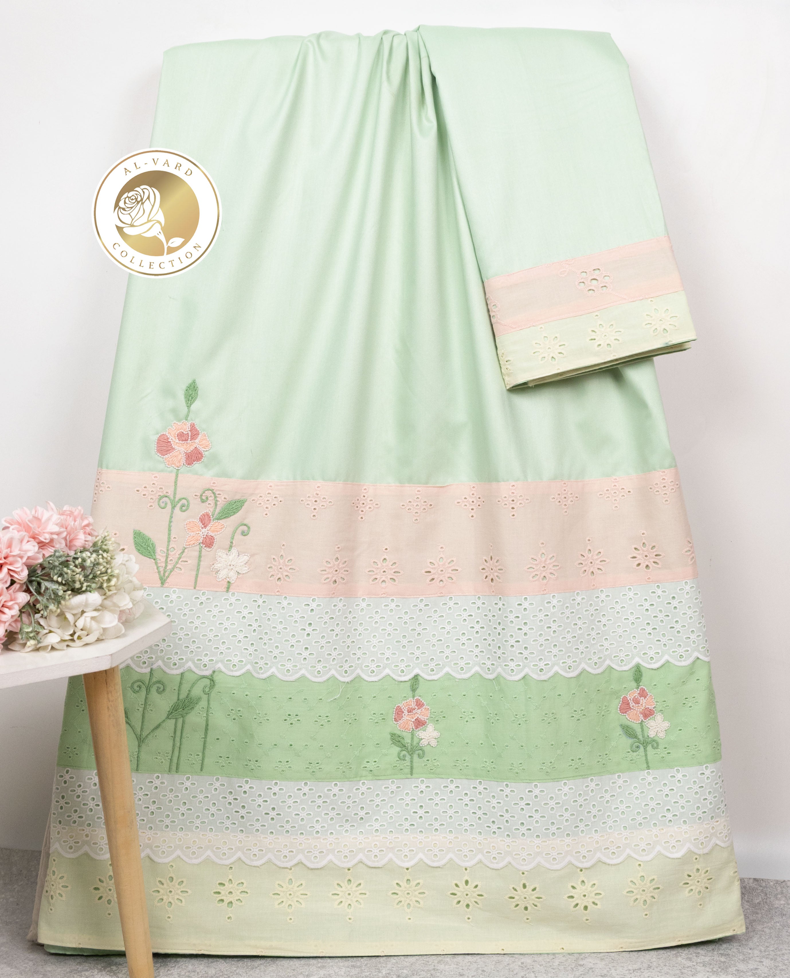 Pistachio Rida With Smart Hakoba Lace & Floral Embroidery Work