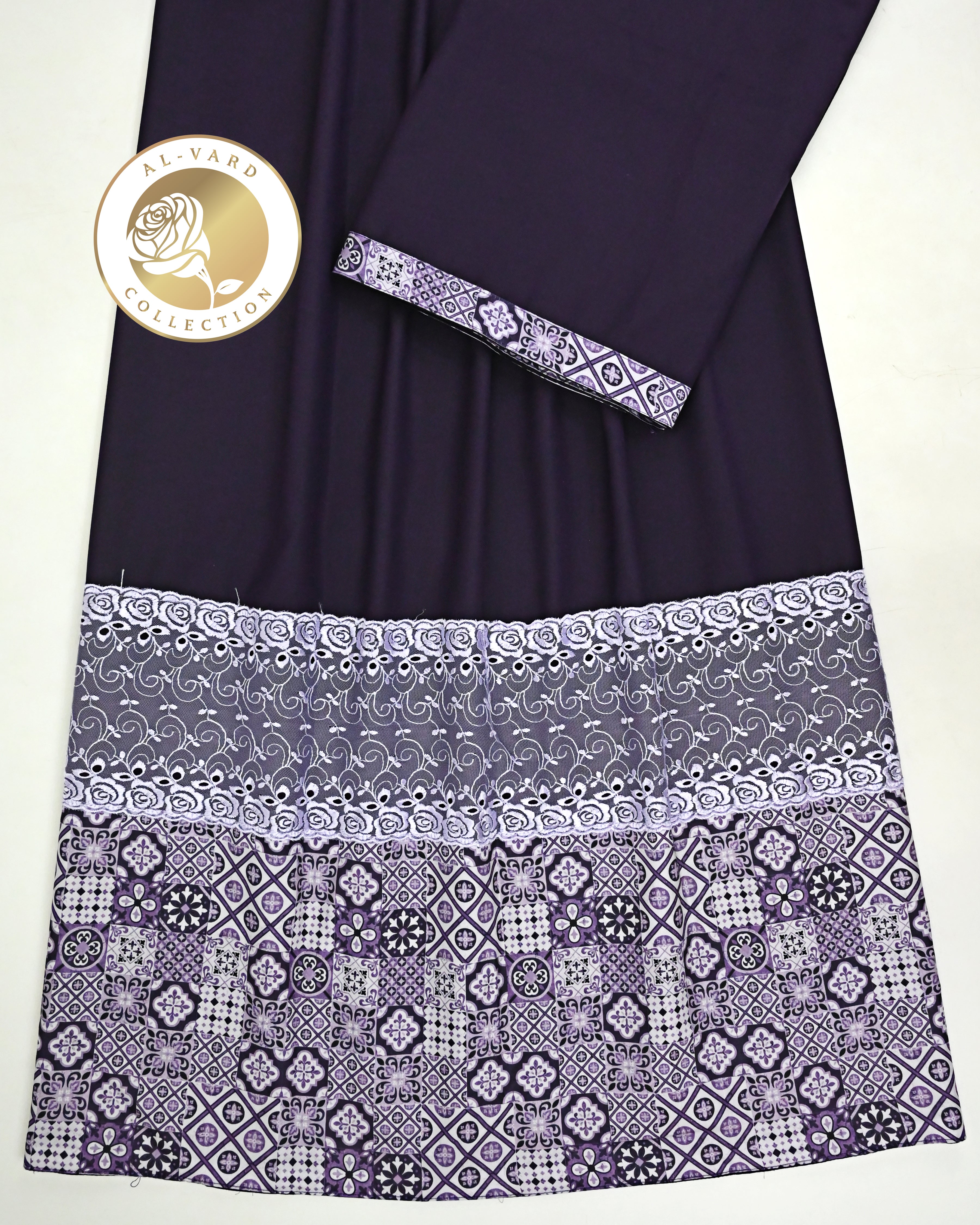 Deep Plum Rida With Smart Floral Lace & Smart Batik Print Panel-1300/-