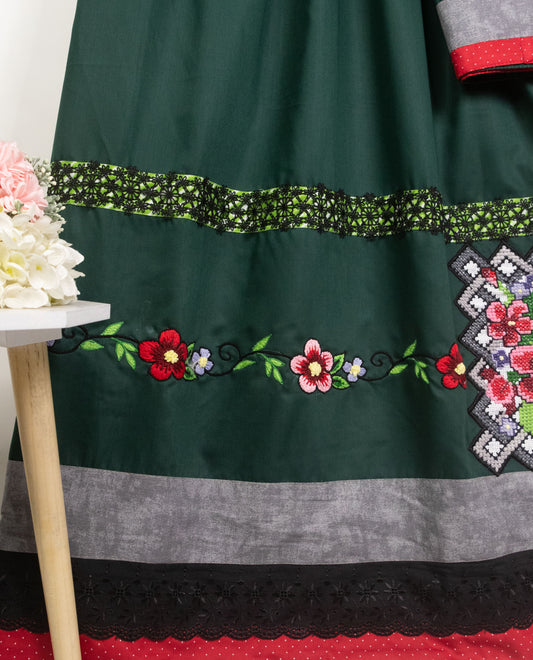 Dark Green Rida With Smart Rida & Crosscet Work & Embroidery Work