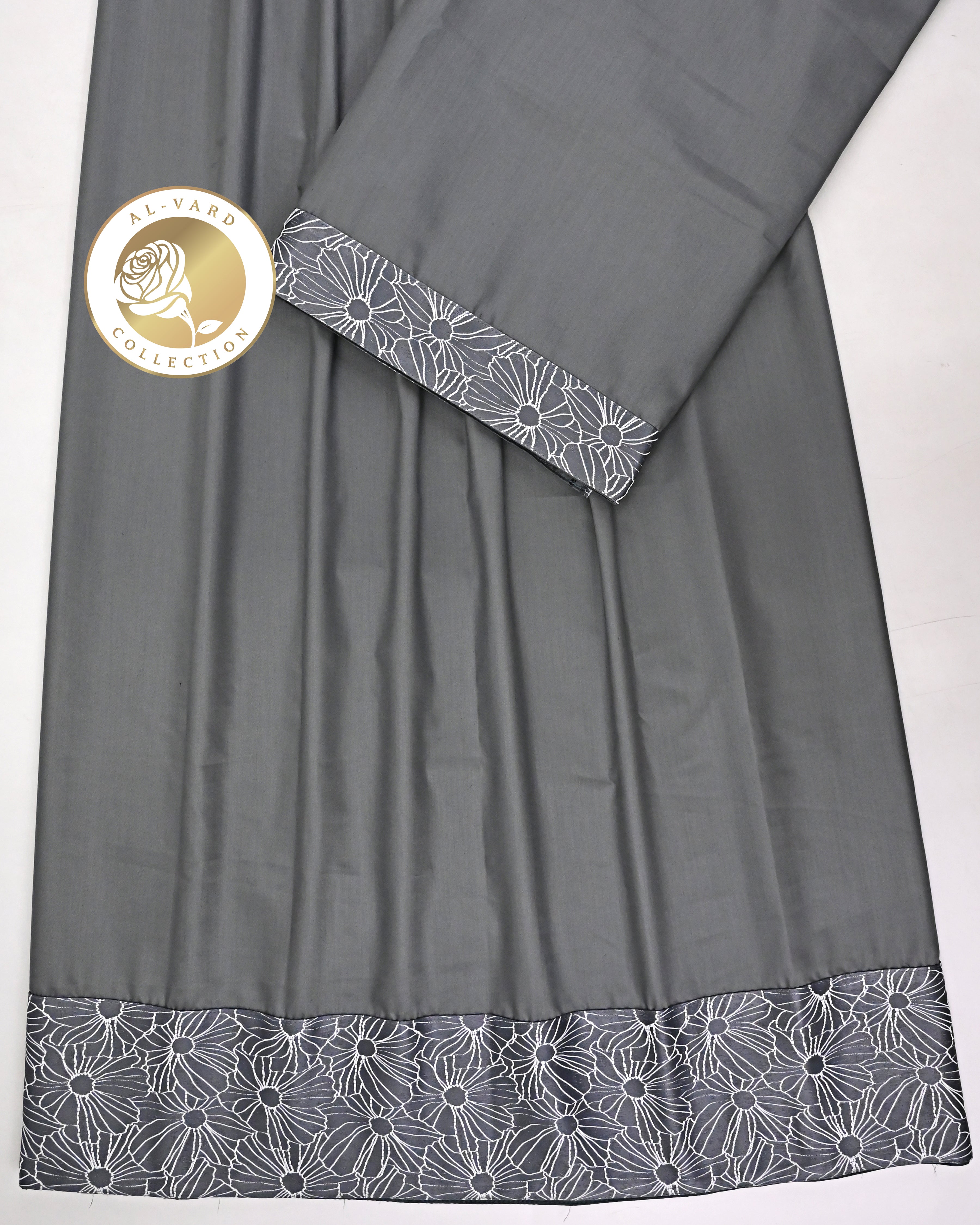 Steel Grey Ohbat Rida With Smart Floral Panel