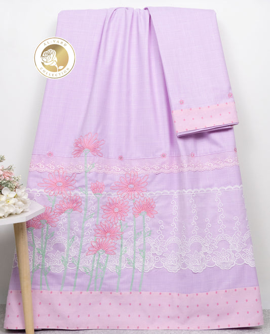 Lilac Rida With Smart Floral Work On Smart Lace & Panel