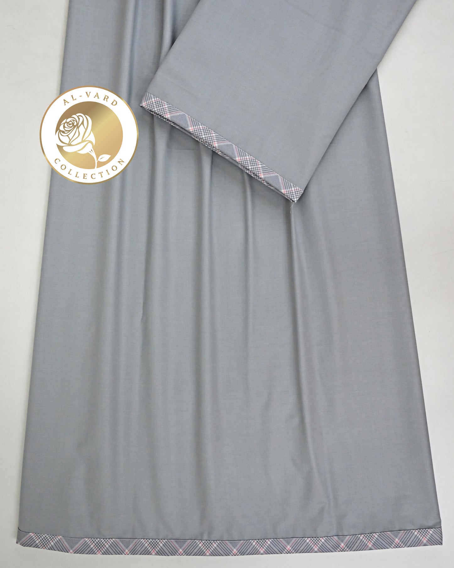 Light Grey Ohbat Rida With Small Checks Panel