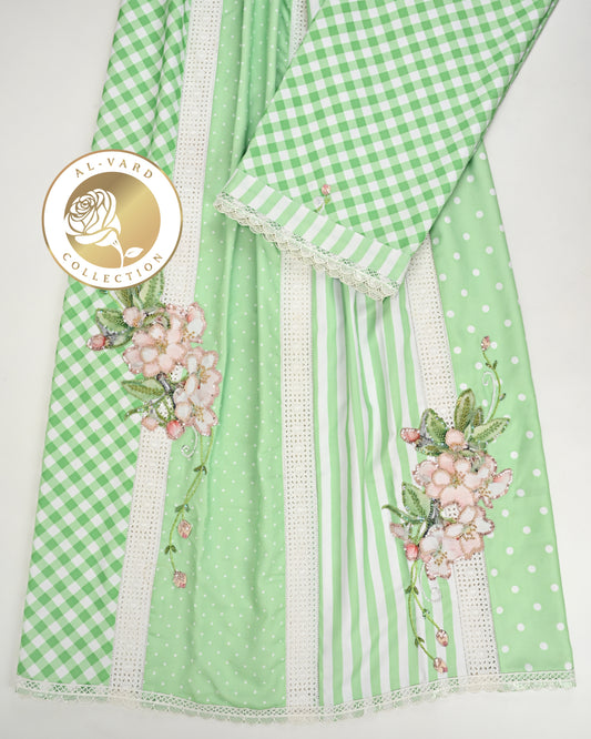 Green Different Pattern Rida With Smart Lace & Floral Work