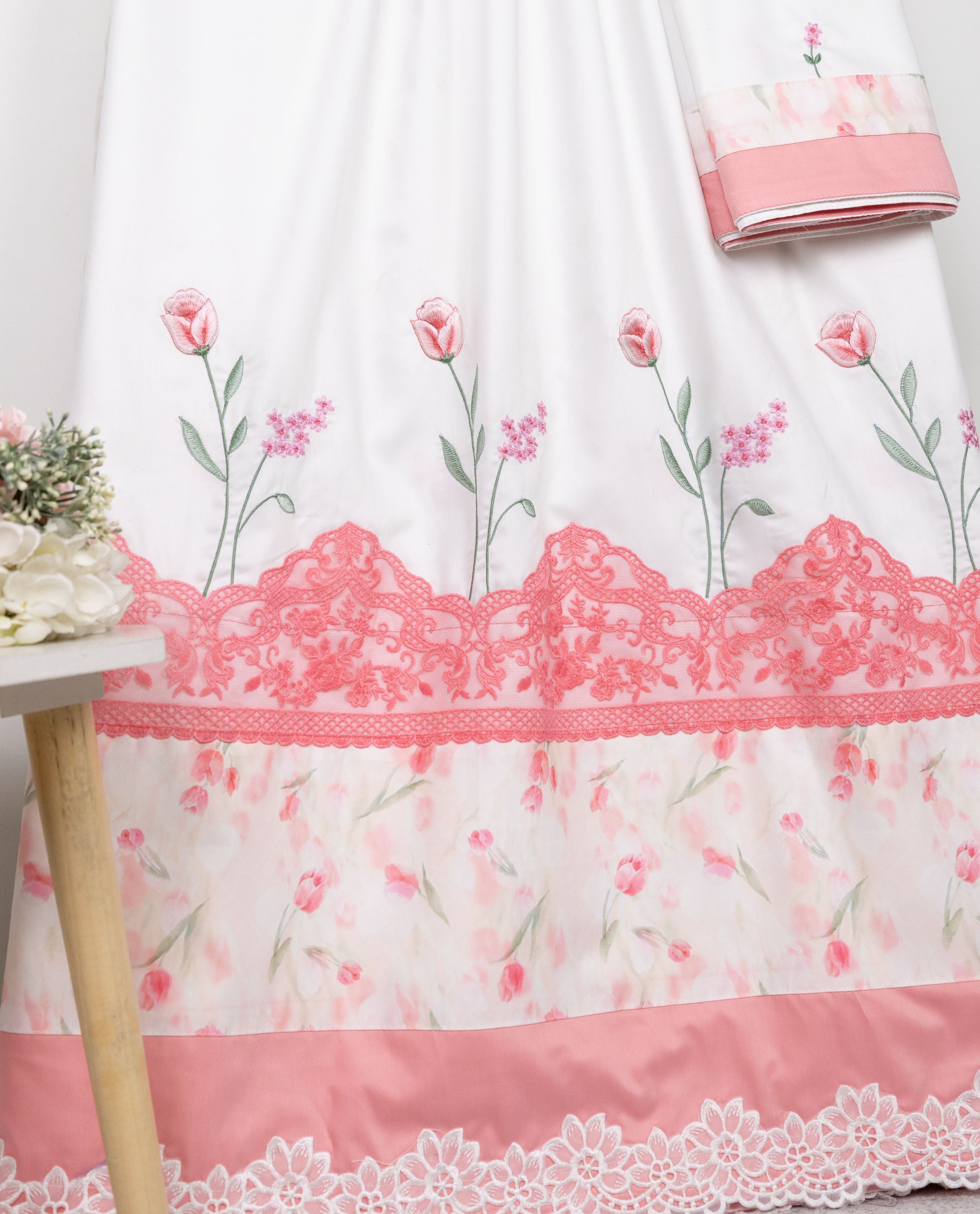 Milky White Rida With Smart Floral Print Panel Floral Design Lace & Floral Embroidery Work