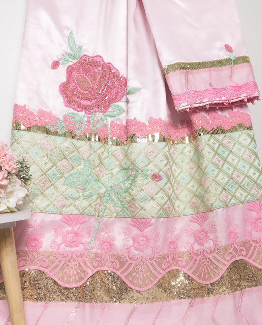 Baby Pink Silk Rida With Heavy Look Panel Lace & Floral Aari Work