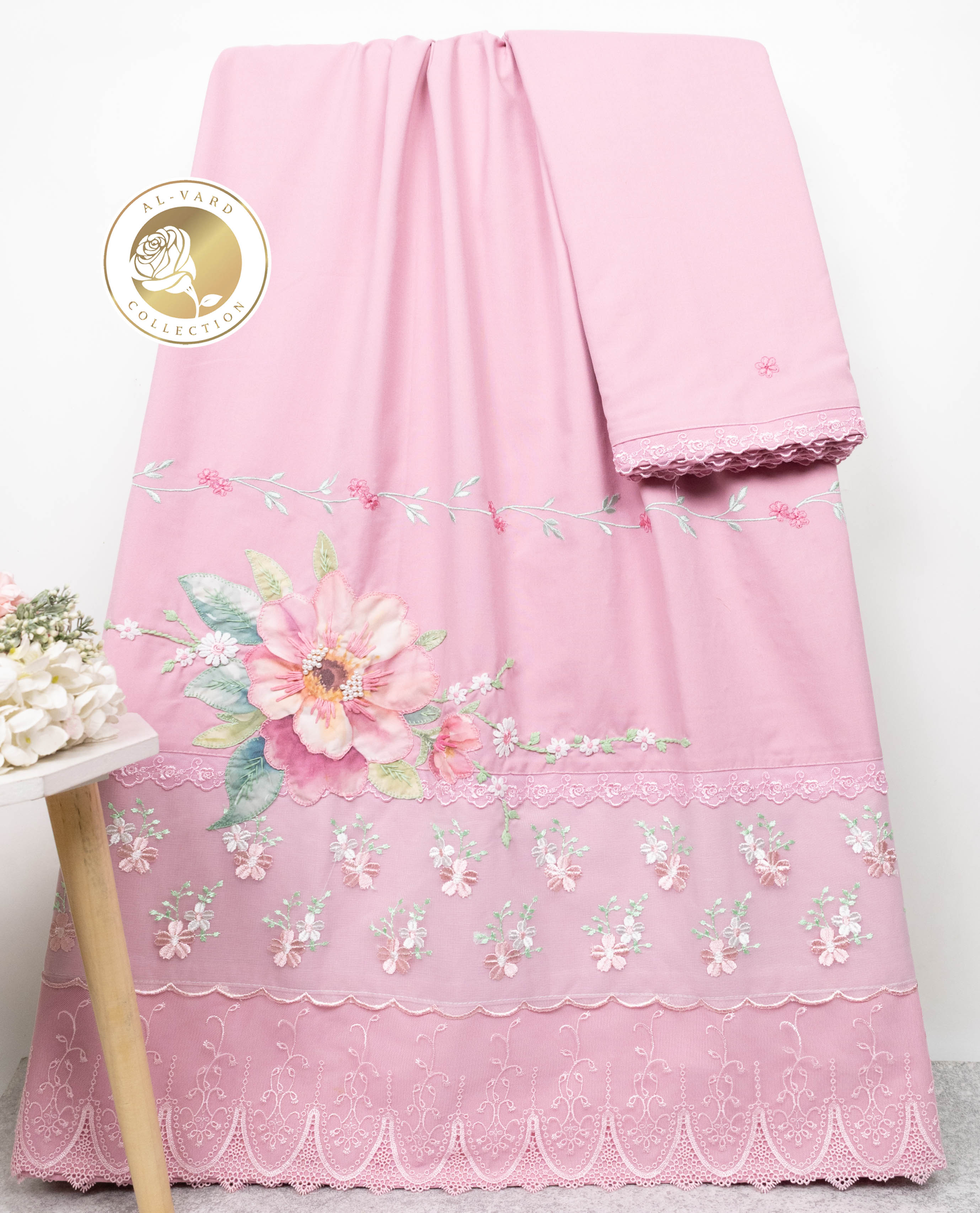 Baby Pink Rida With Smart Floral Lacing Floral Embroidery & Floral Work-3600/-