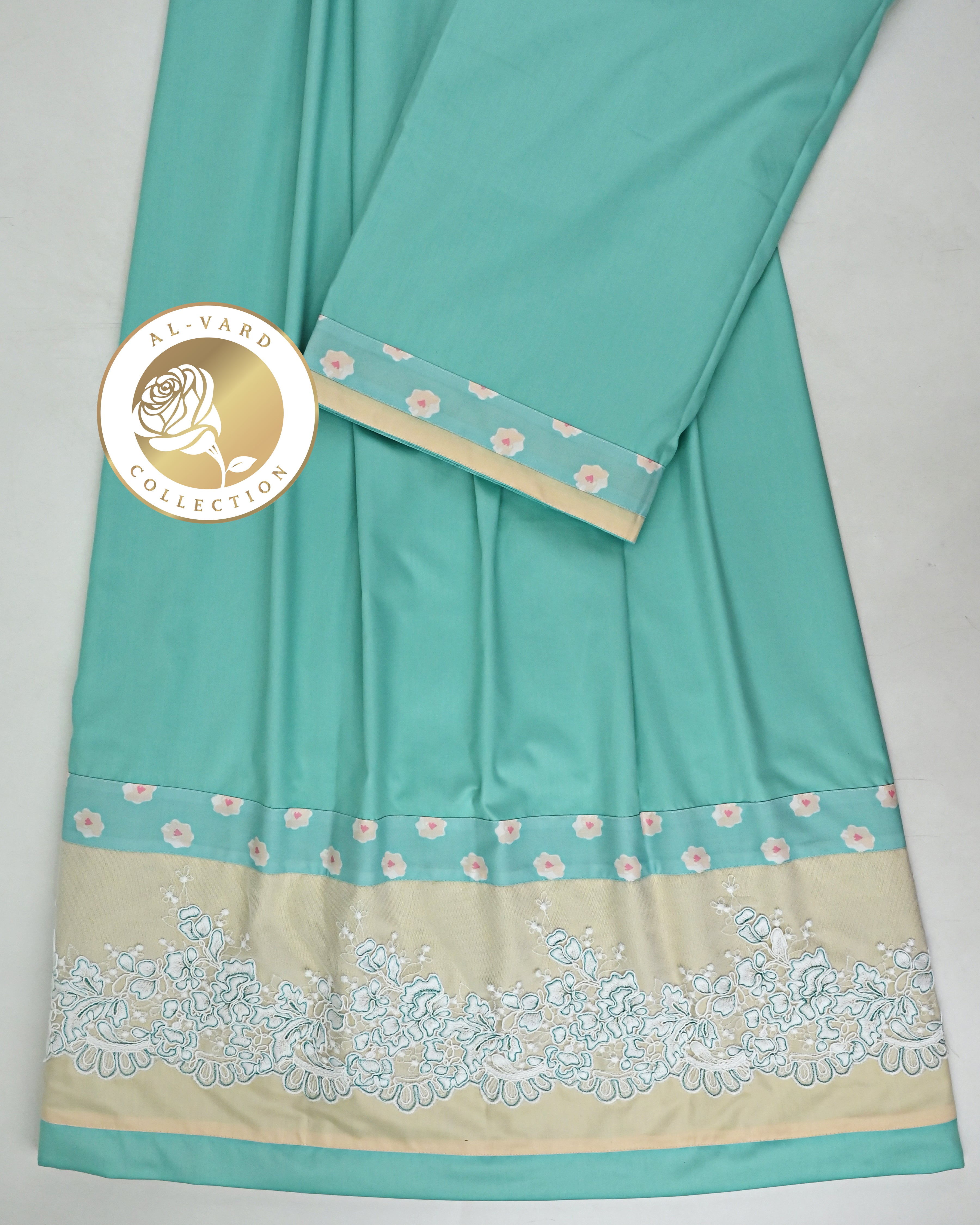 Light Mint Green Rida With Smart Panel & White Lacing With Highlight