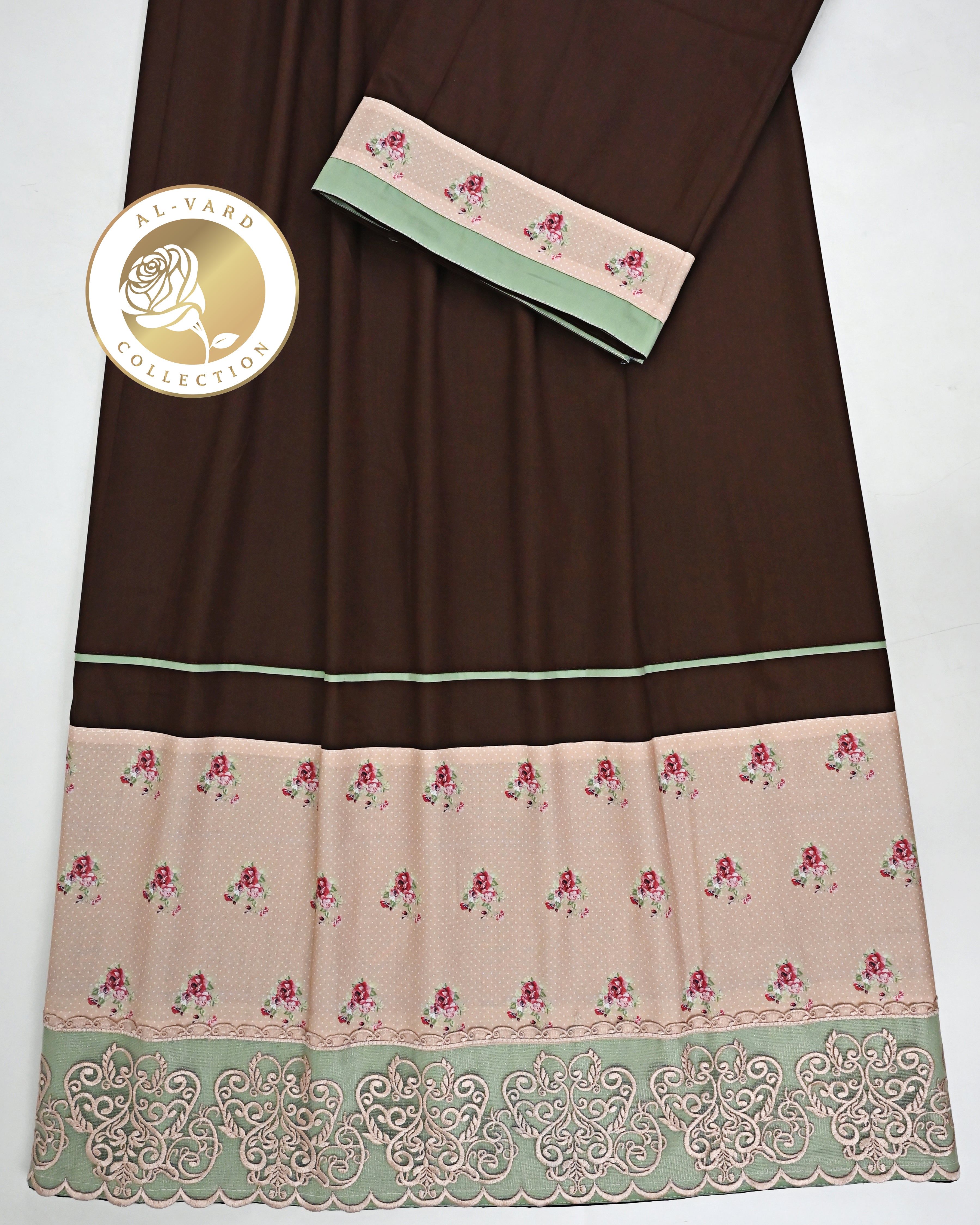Brunette Brown Rida With Floral Print Panel & Smart Floral Lace
