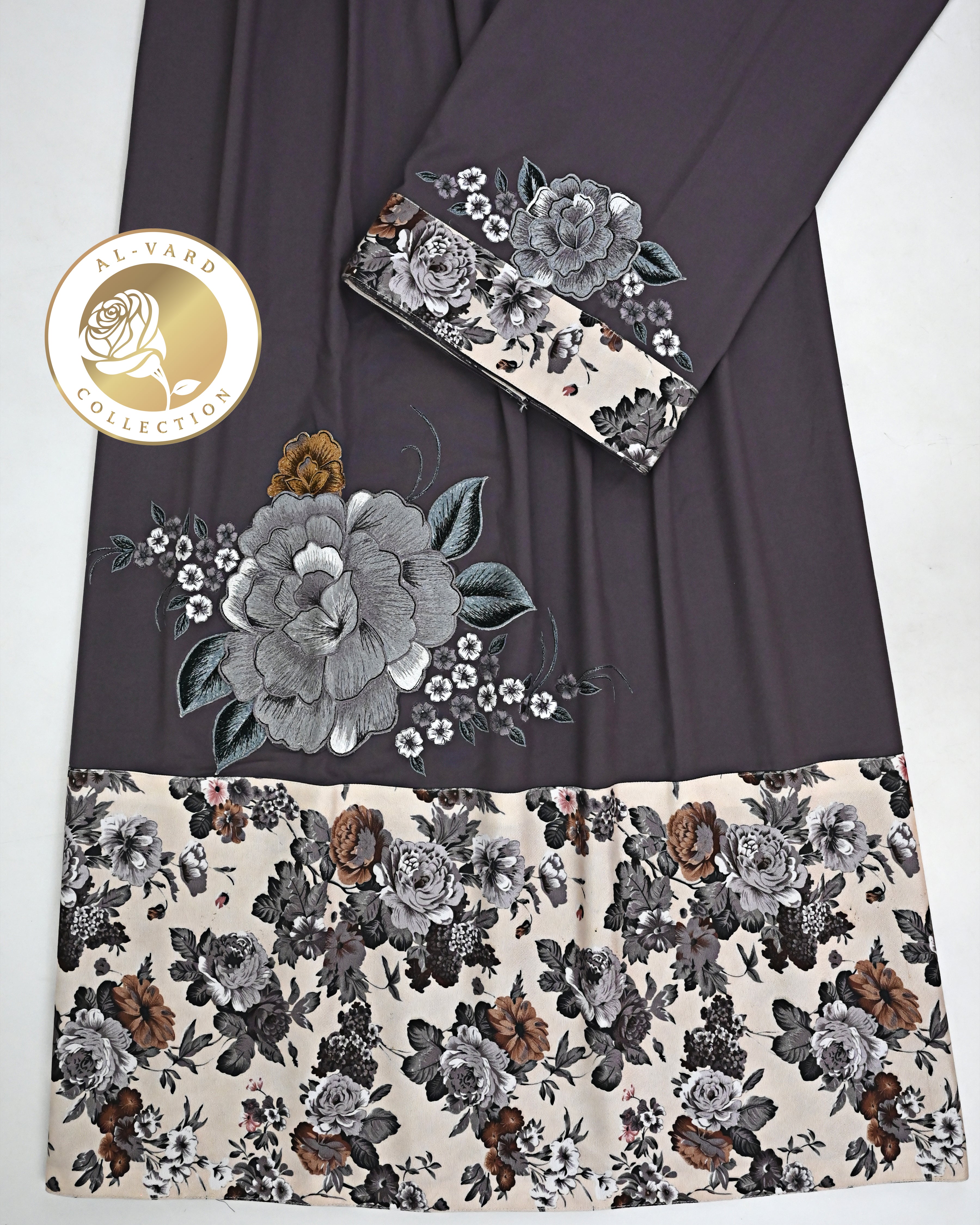 Dark Charcoal Grey Rida With Imported Floral Panel & Beautiful Floral Applique Work