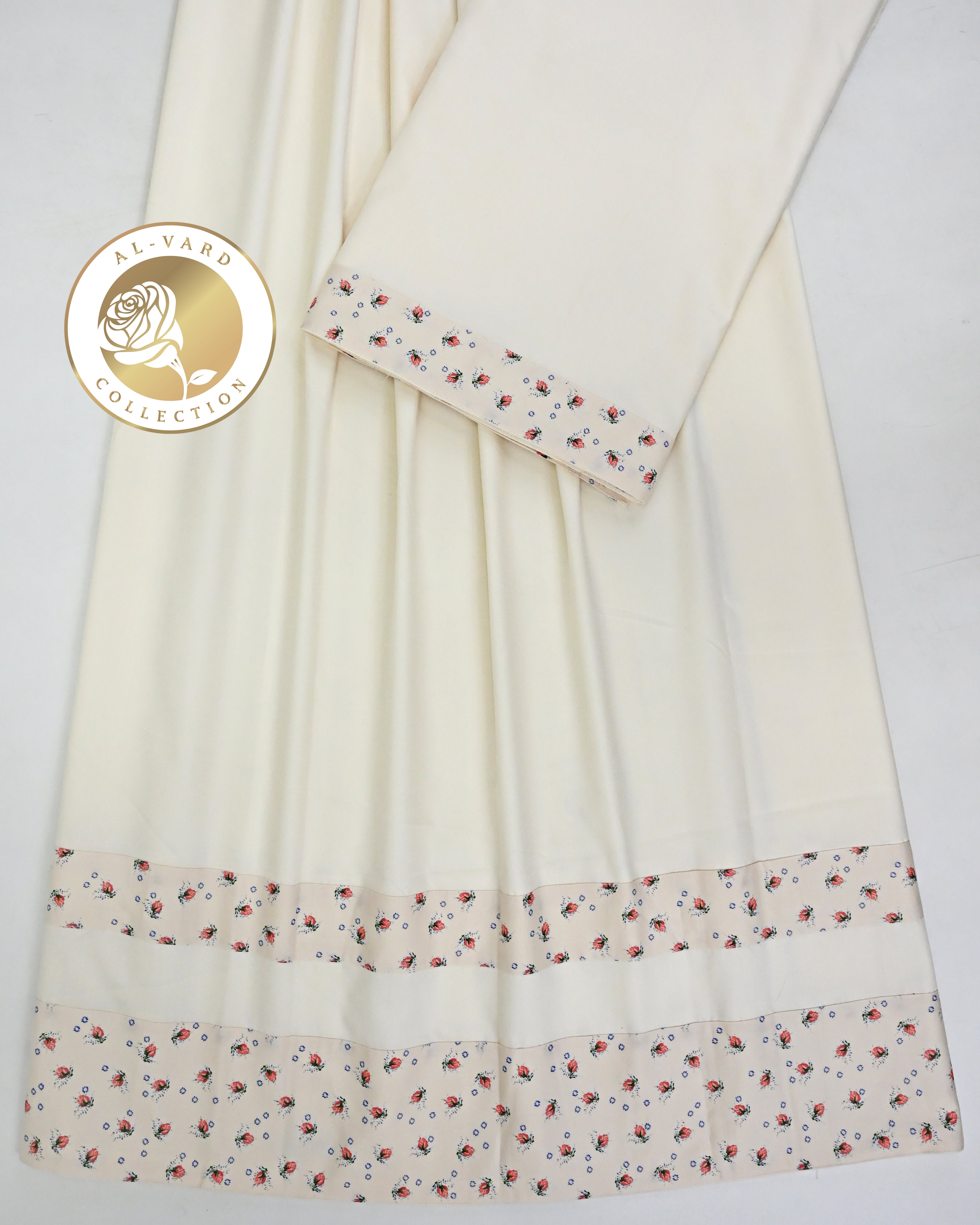 Cream Ohbat Rida With Smart Floral Double Panel-900/-
