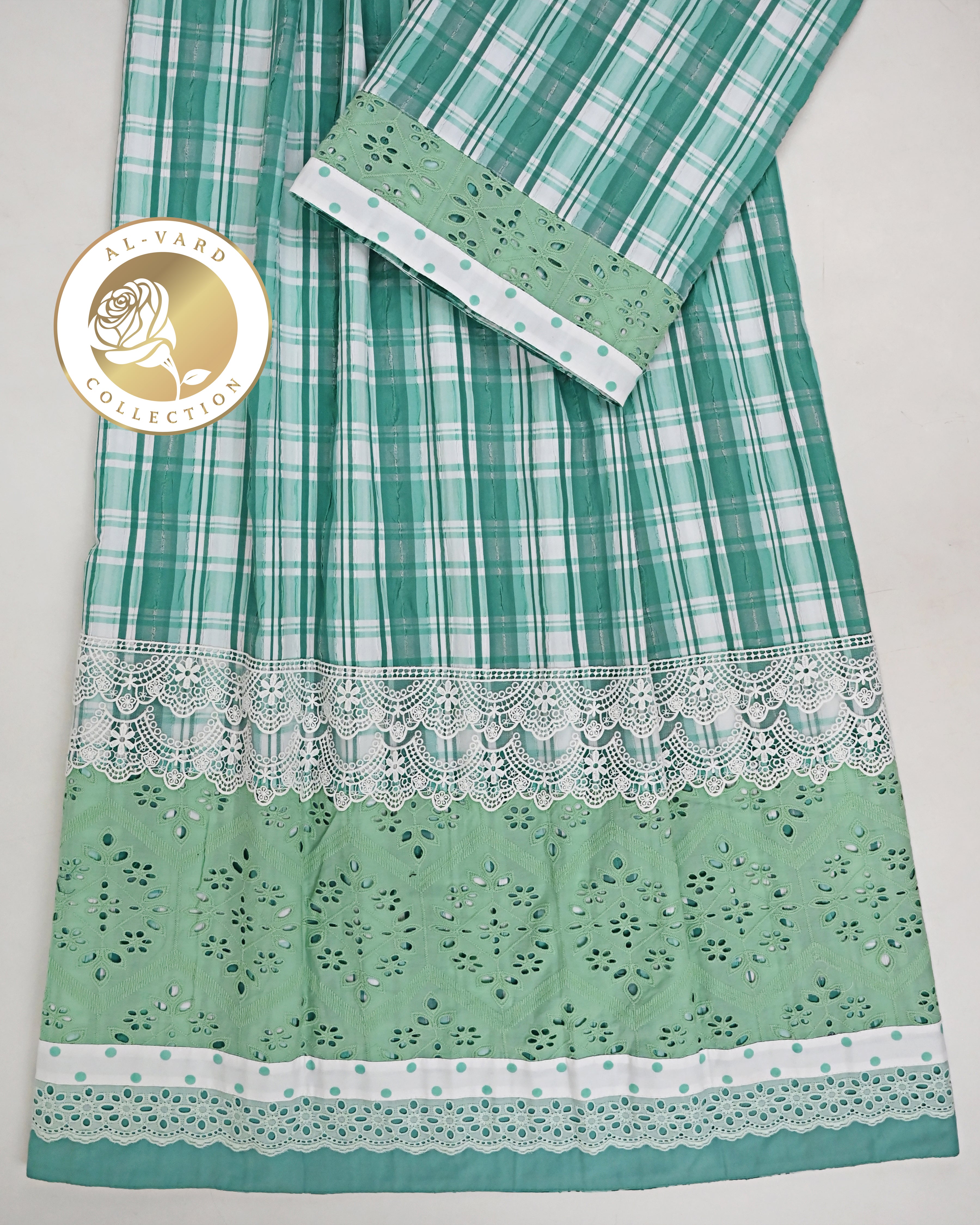 Surf Green Mint Green White Checks Rida With Smart Lace & Hakoba Panel