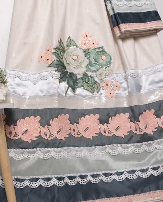 Off White Rida With Floral Applique Work & Smart Lace Panel