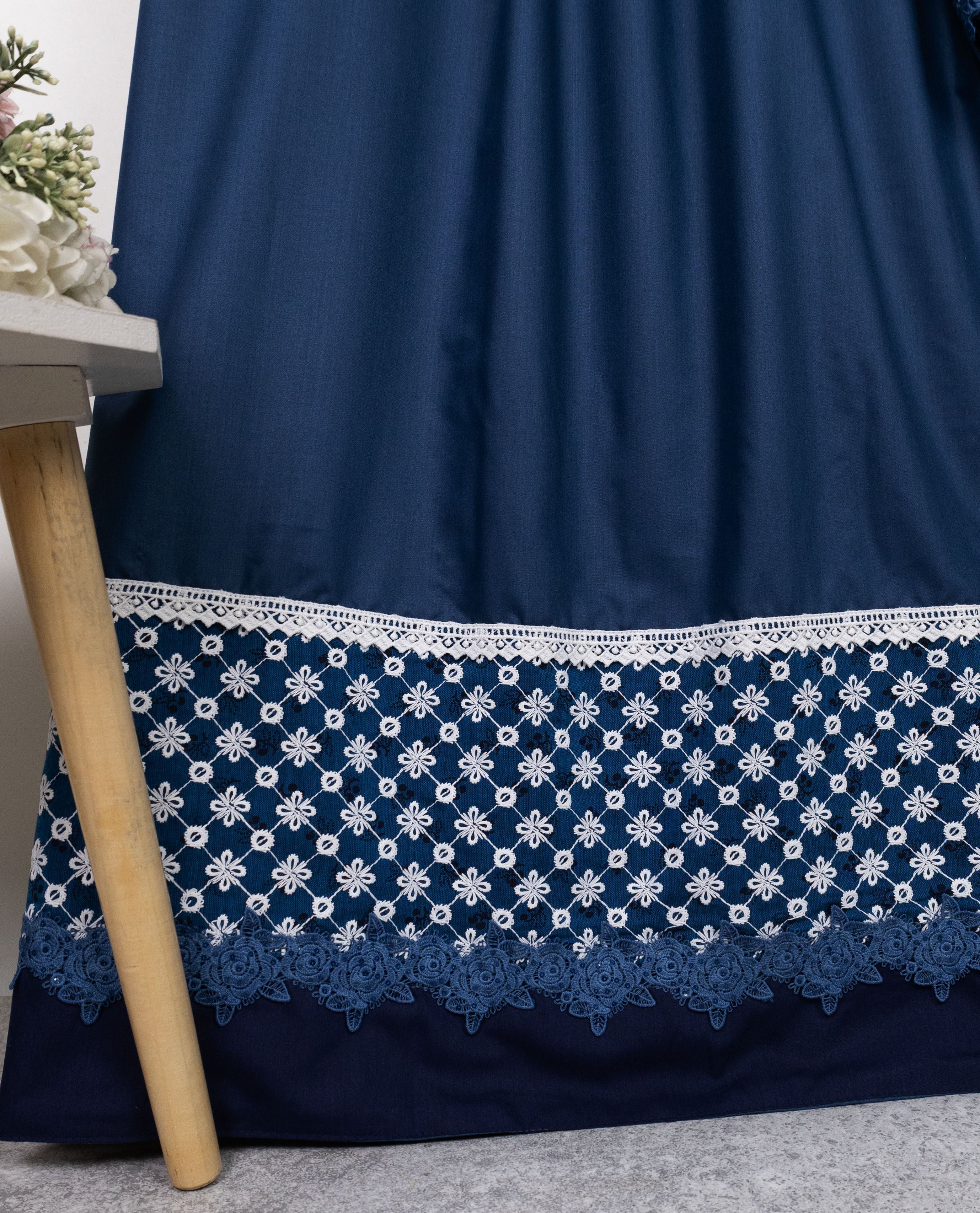 Navy Blue Rida With Smart Floral Lace & Smart Dark Panel