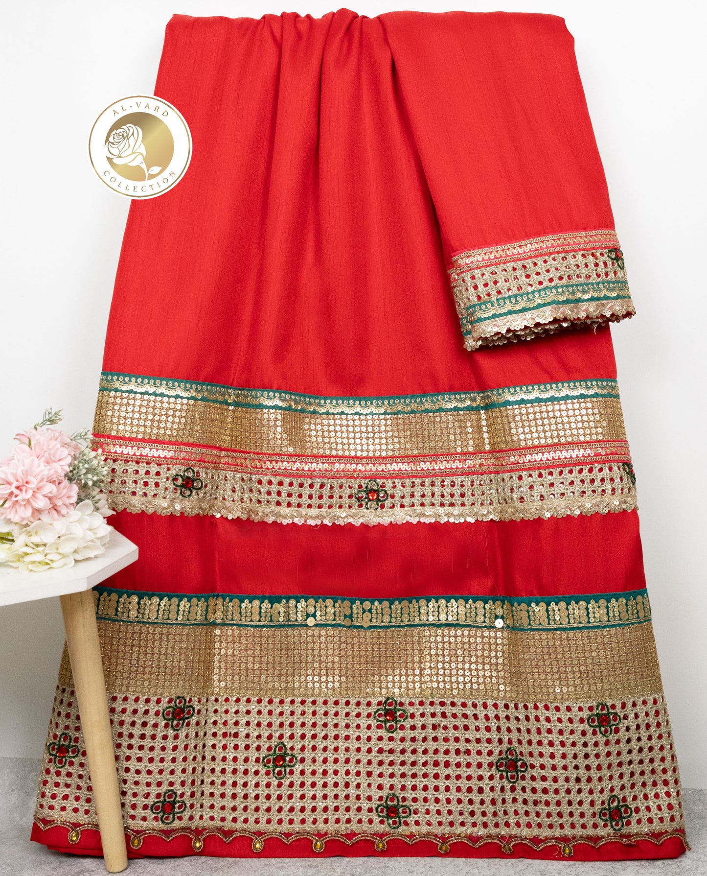 Blood Red Rida With Heavy Look Golden Lace & Heavy Look Panel