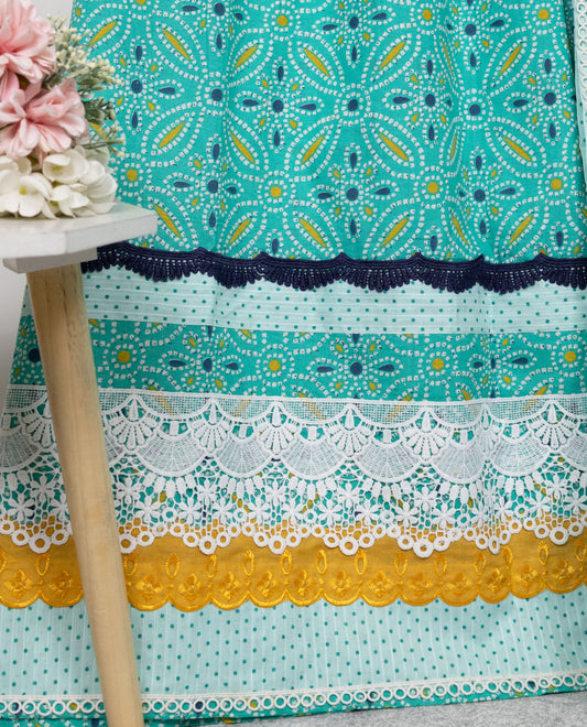 Rama Green Batik Jodi With Smart Laces Panel & Dupatta With Batik Border