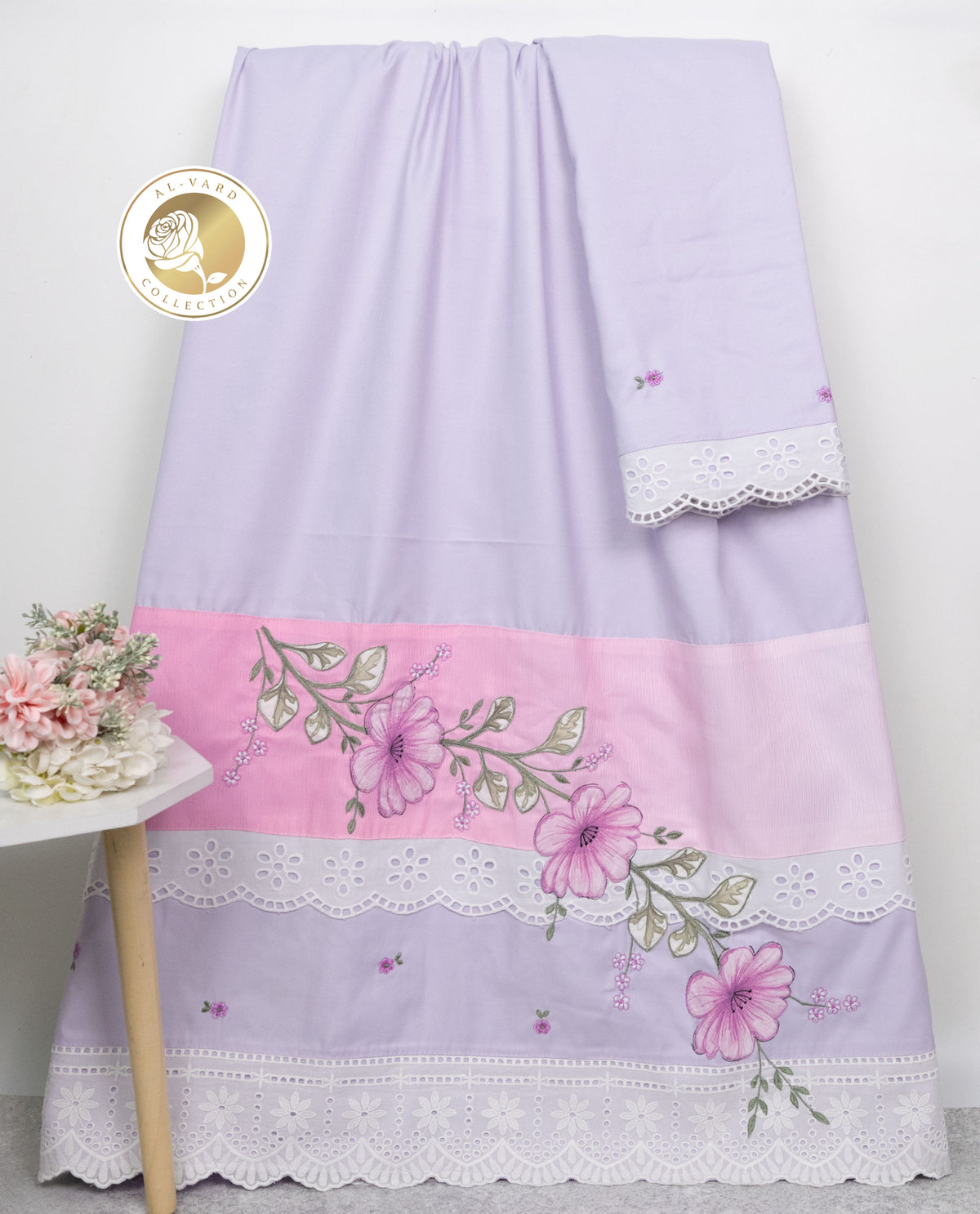 Light Purple Rida With Smart Floral Embroidery Work & Smart Lacing-310 ...