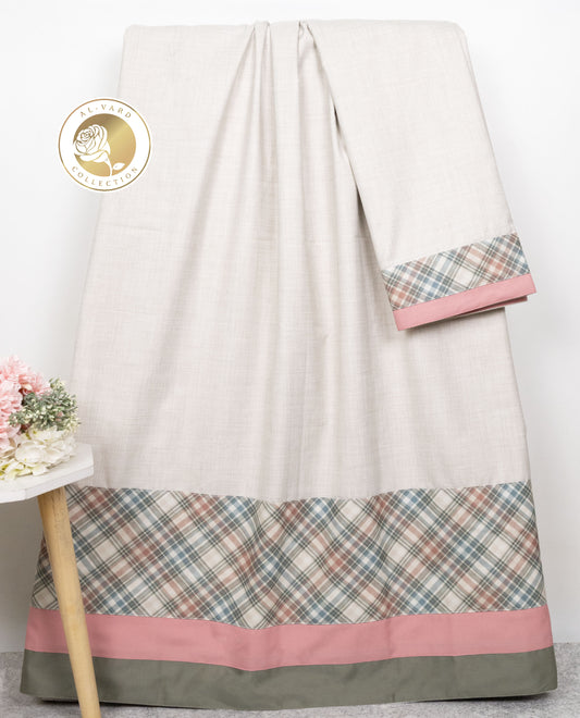 Off White Rida With Multi Checks & Plain Panel