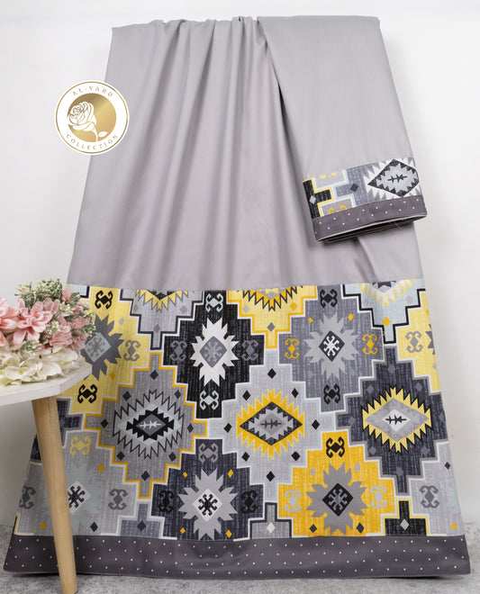 Light Grey Rida With Smart Geometric Design Panel