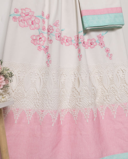 White Rida With Imported Lace & Smart Floral Work & Plain Panel