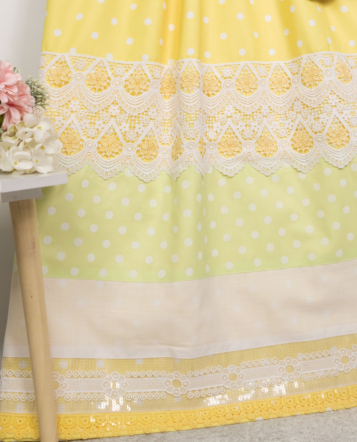 Mango Yellow White Dots Rida With Polka Dots Panel & Lace