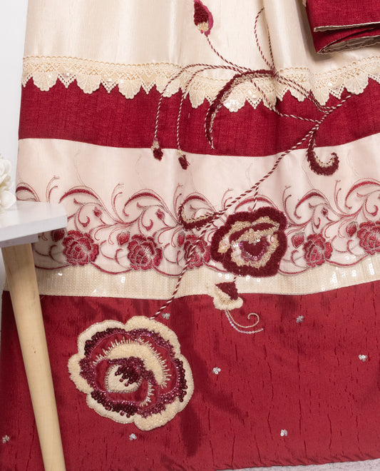 Cream Rida With Dark Maroon Panel Floral Lace & Floral Work