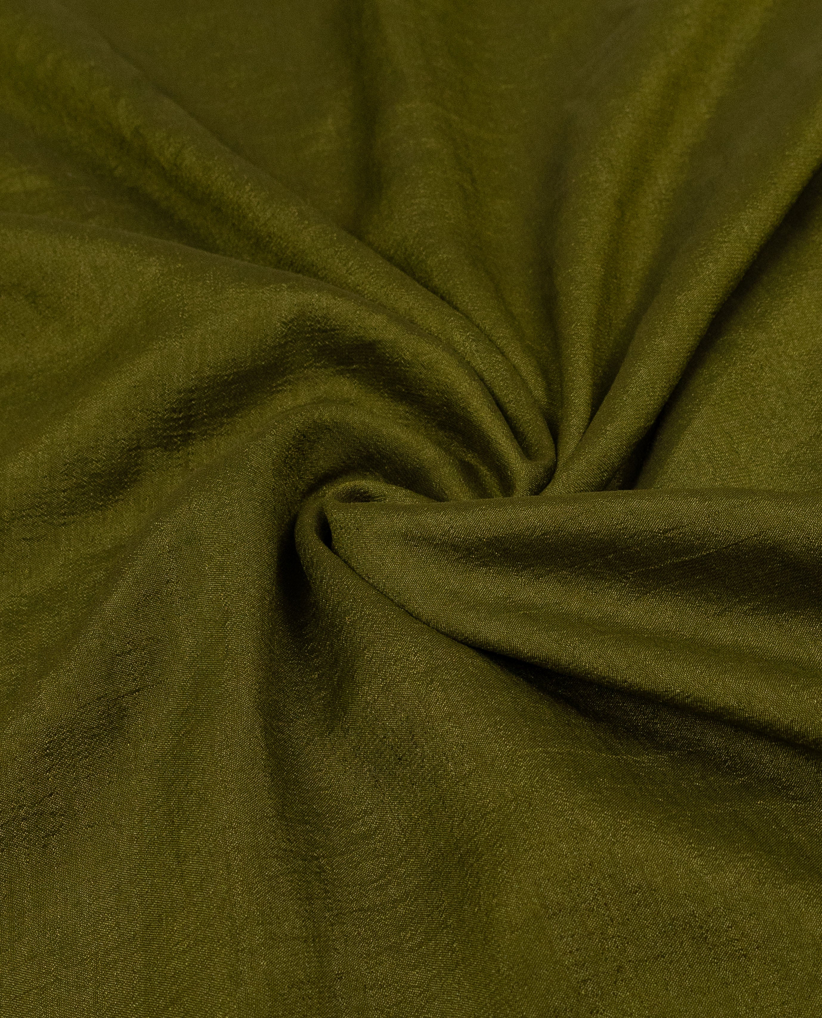 Olive Green Crimson Red 90 Grm Silk Rida With Smart Cream Floral Border